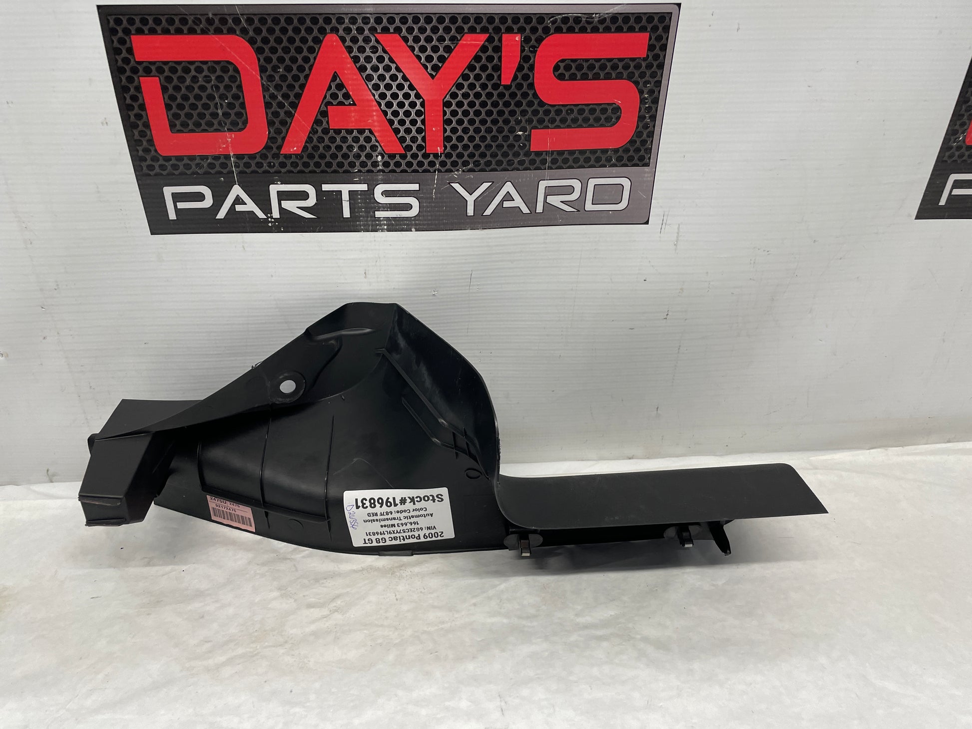 2009 Pontiac G8 GT LH Driver Rear Interior Sill Carpet Retainer OEM - Day's Parts Yard