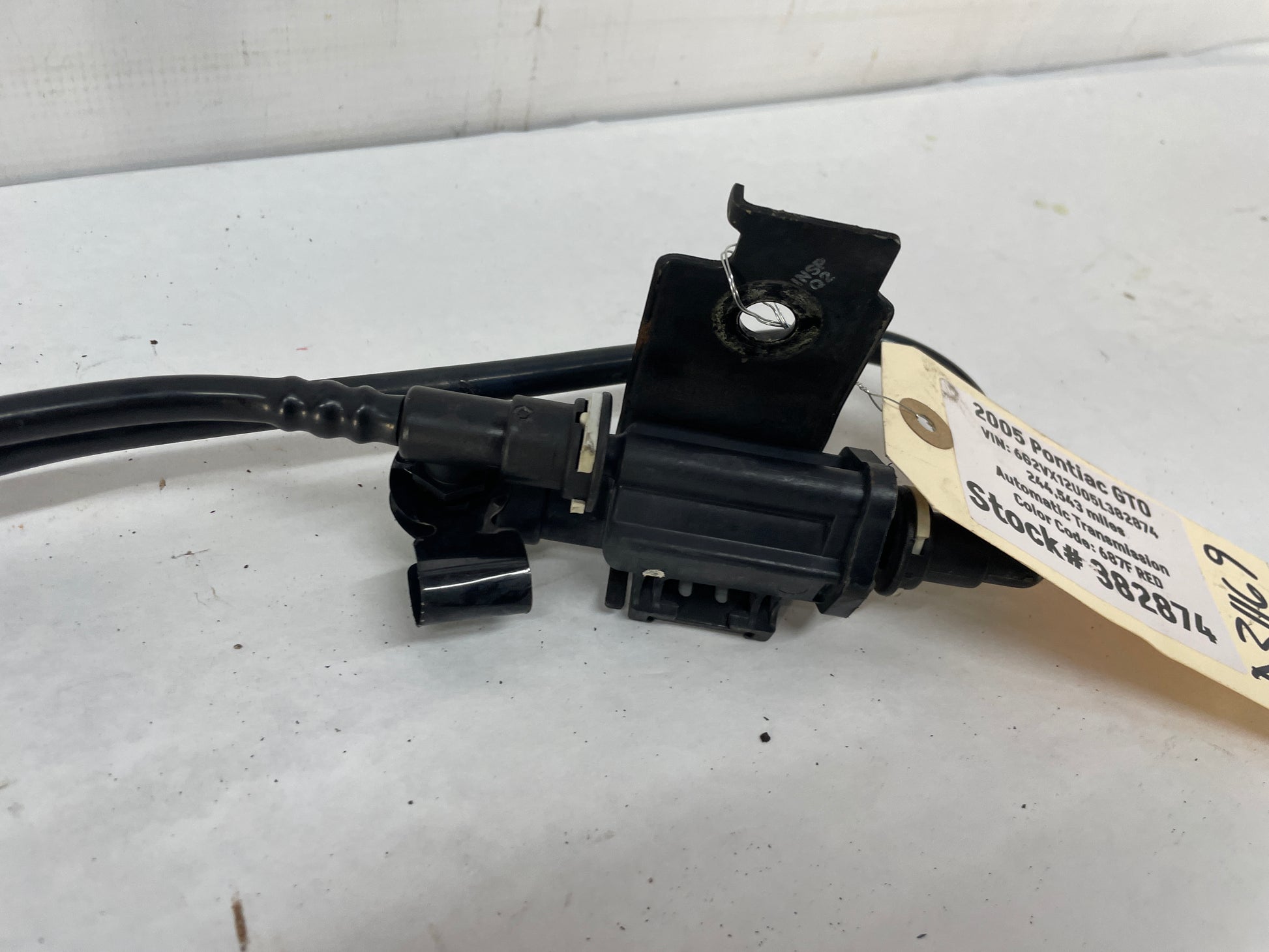 2005 Pontiac GTO Intake Manifold EVAP Purge Valve w/ Lines Hoses Tubes OEM - Day's Parts Yard