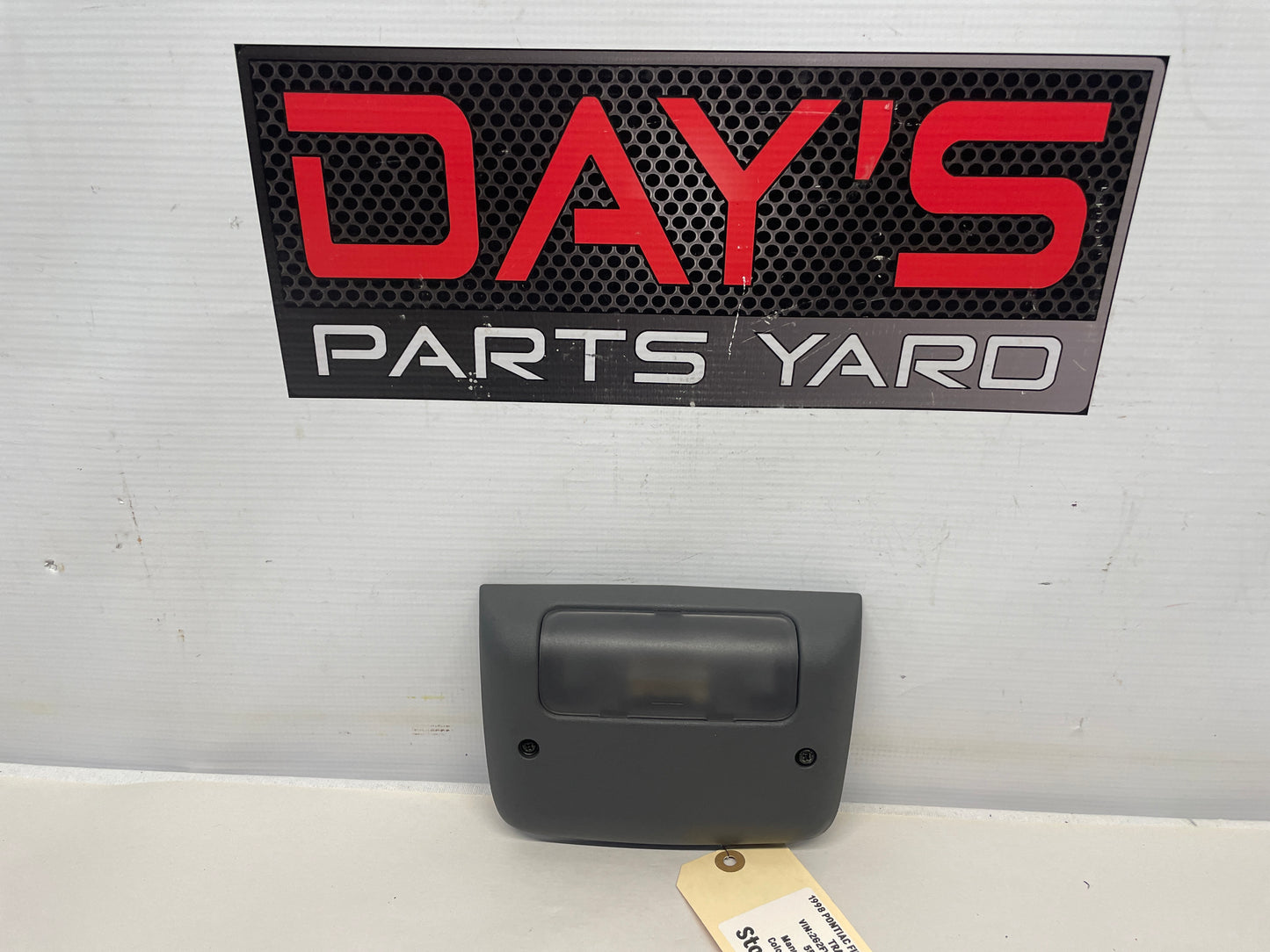 1998 Pontiac Firebird Formula Trans Am Interior Dome Light OEM - Day's Parts Yard