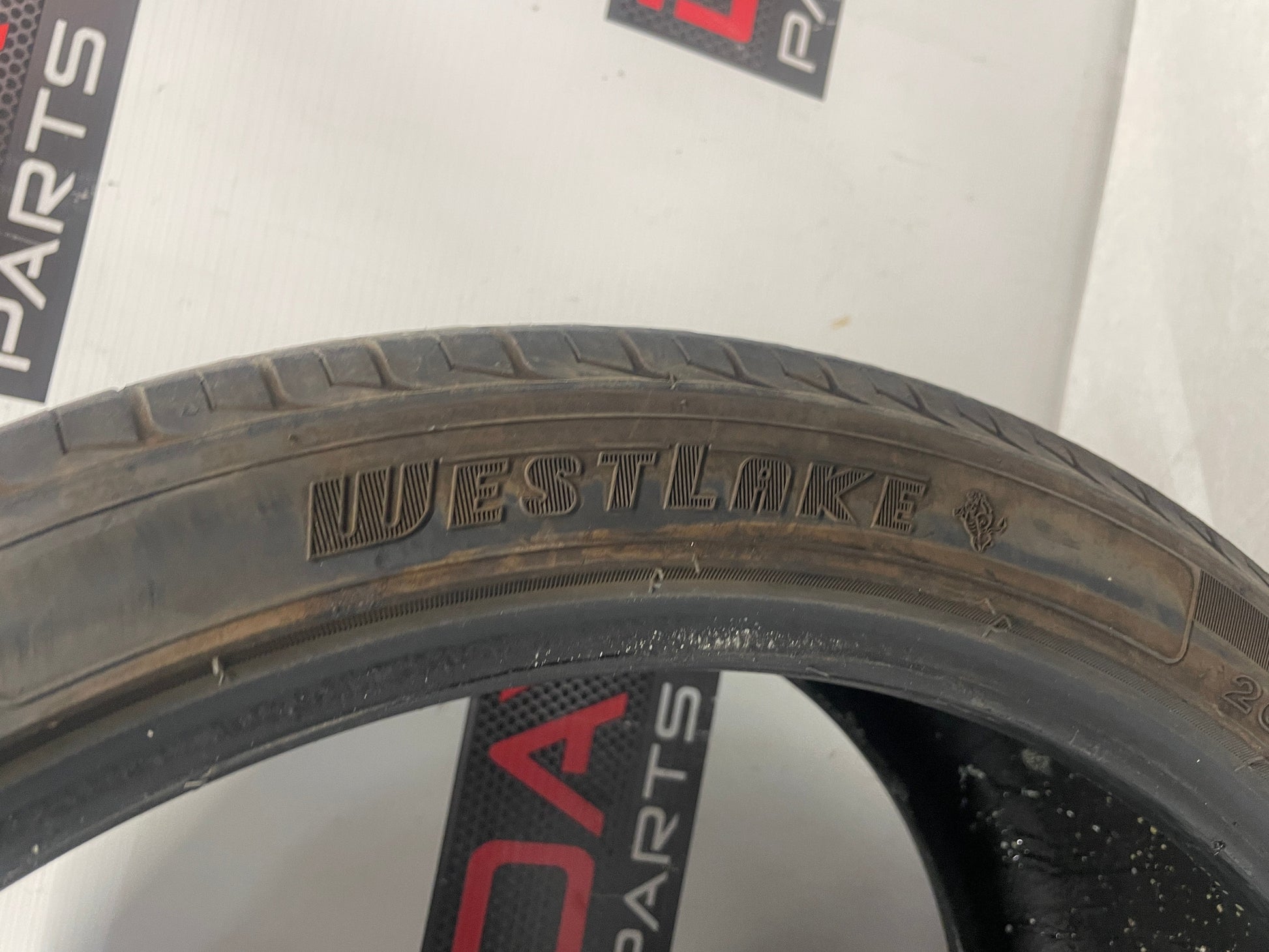 Tire West Lake SA-07 265/35ZR20 - Day's Parts Yard