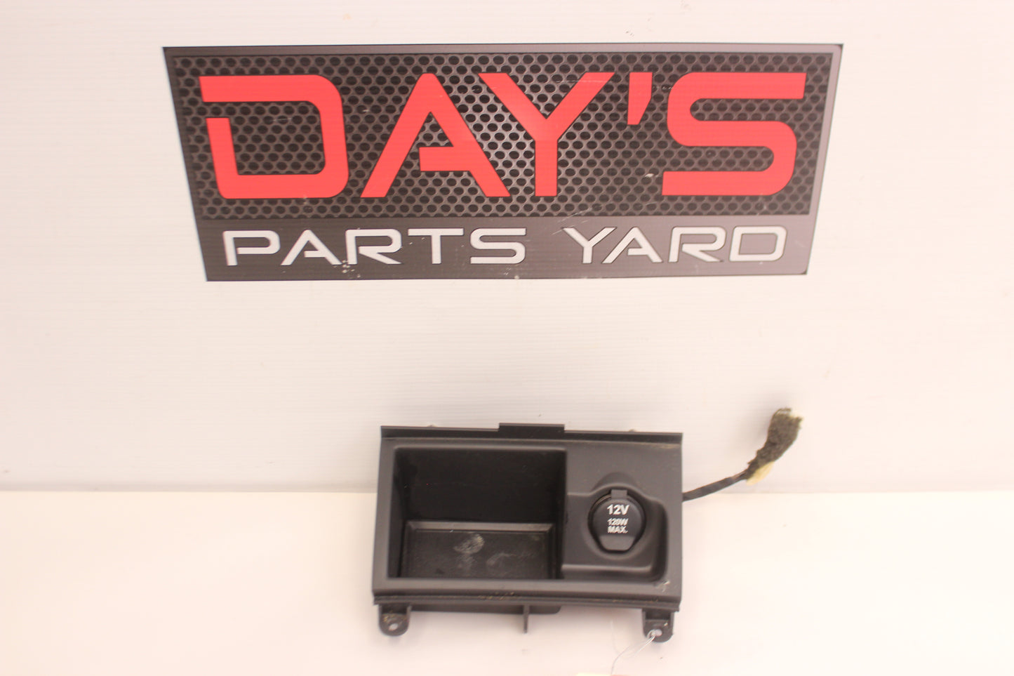 2008 Pontiac G8 GT Console Storage Cubby Plug Assembly OEM