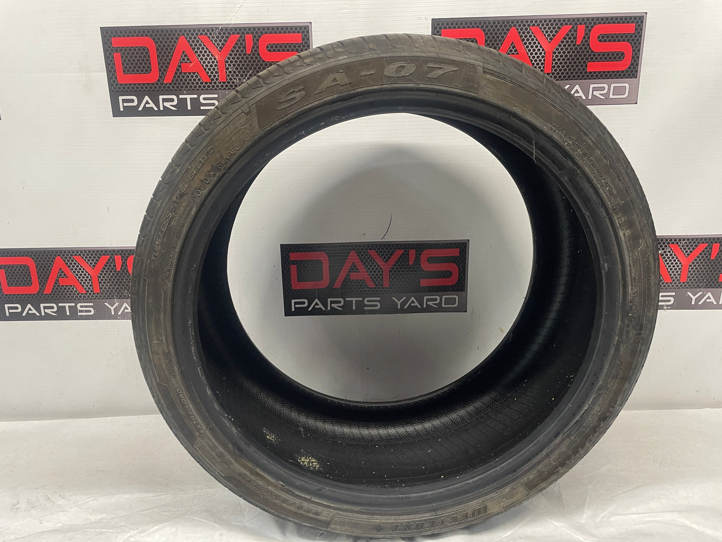 Tire West Lake SA-07 265/35ZR20 - Day's Parts Yard