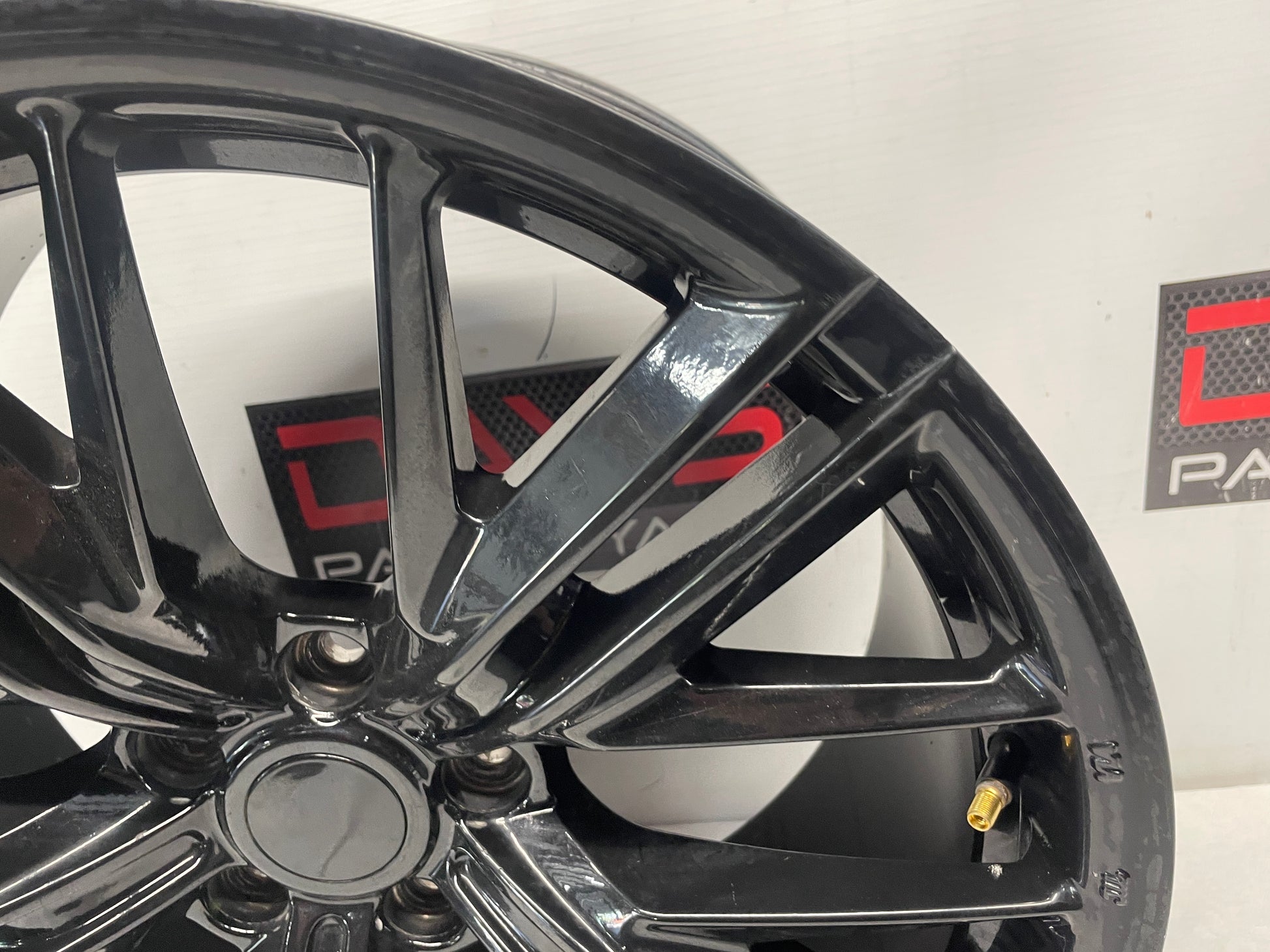 2020 Chevy Camaro SS LZ Replica Wheel 20X10 - Day's Parts Yard