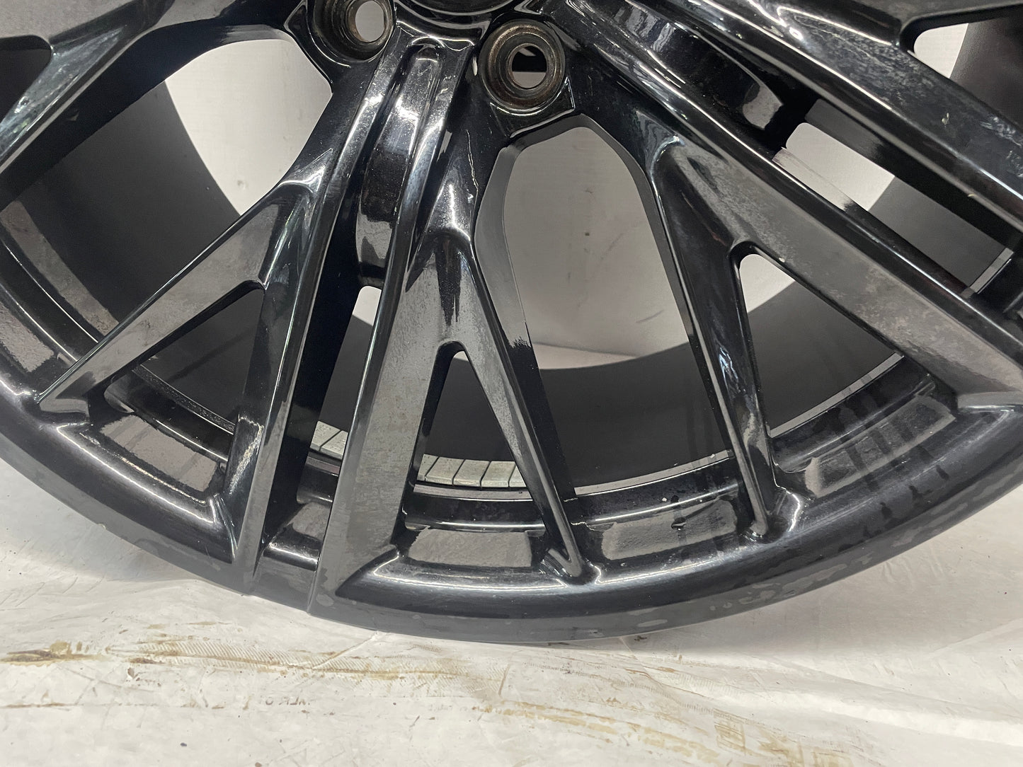 2020 Chevy Camaro SS LZ Replica Wheel 20X10 - Day's Parts Yard