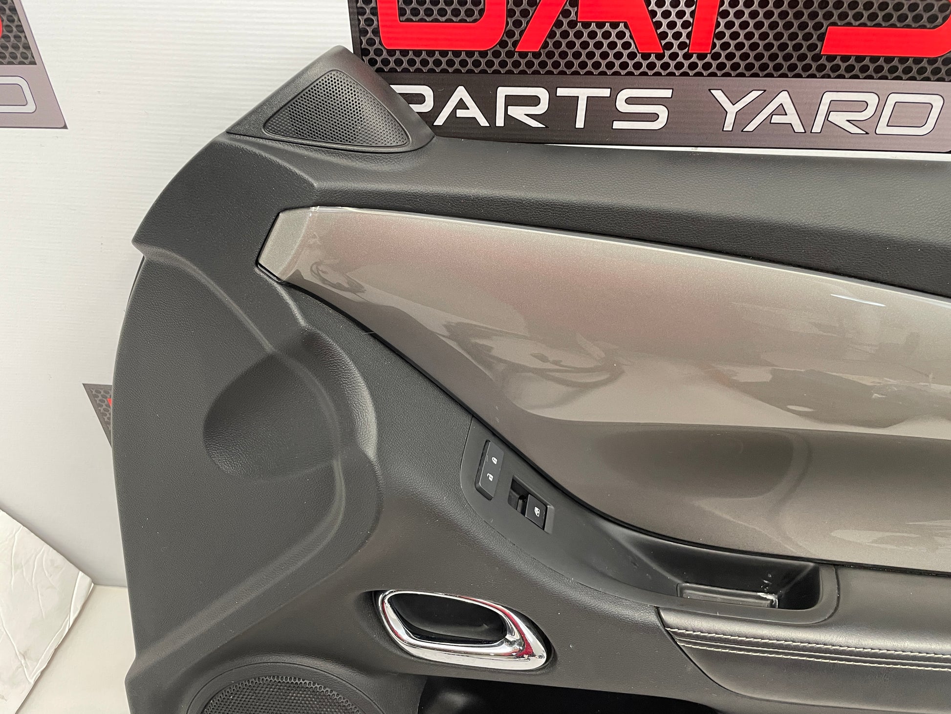 2013 Chevy Camaro SS RH Passenger Door Panel OEM - Day's Parts Yard