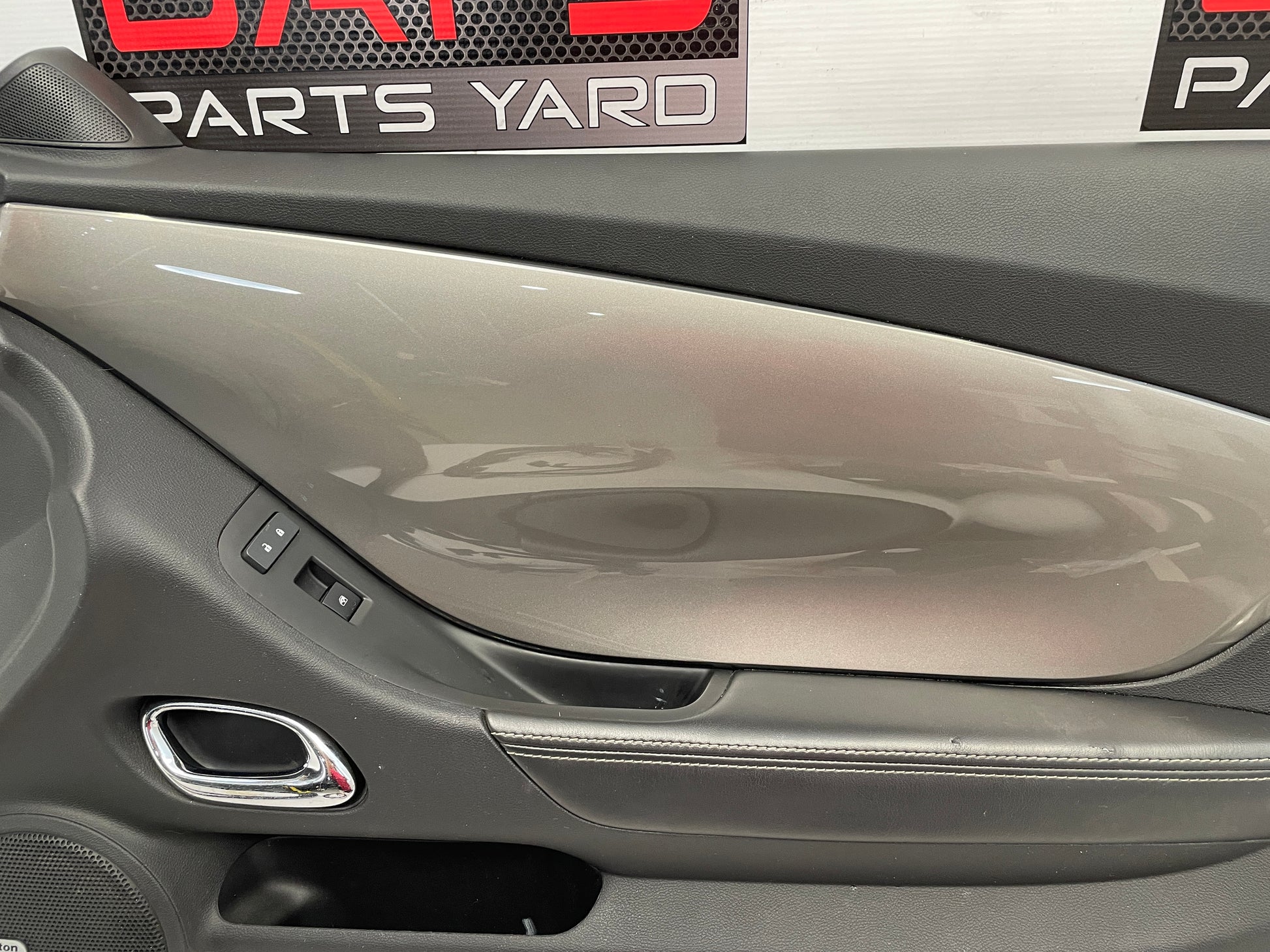 2013 Chevy Camaro SS RH Passenger Door Panel OEM - Day's Parts Yard