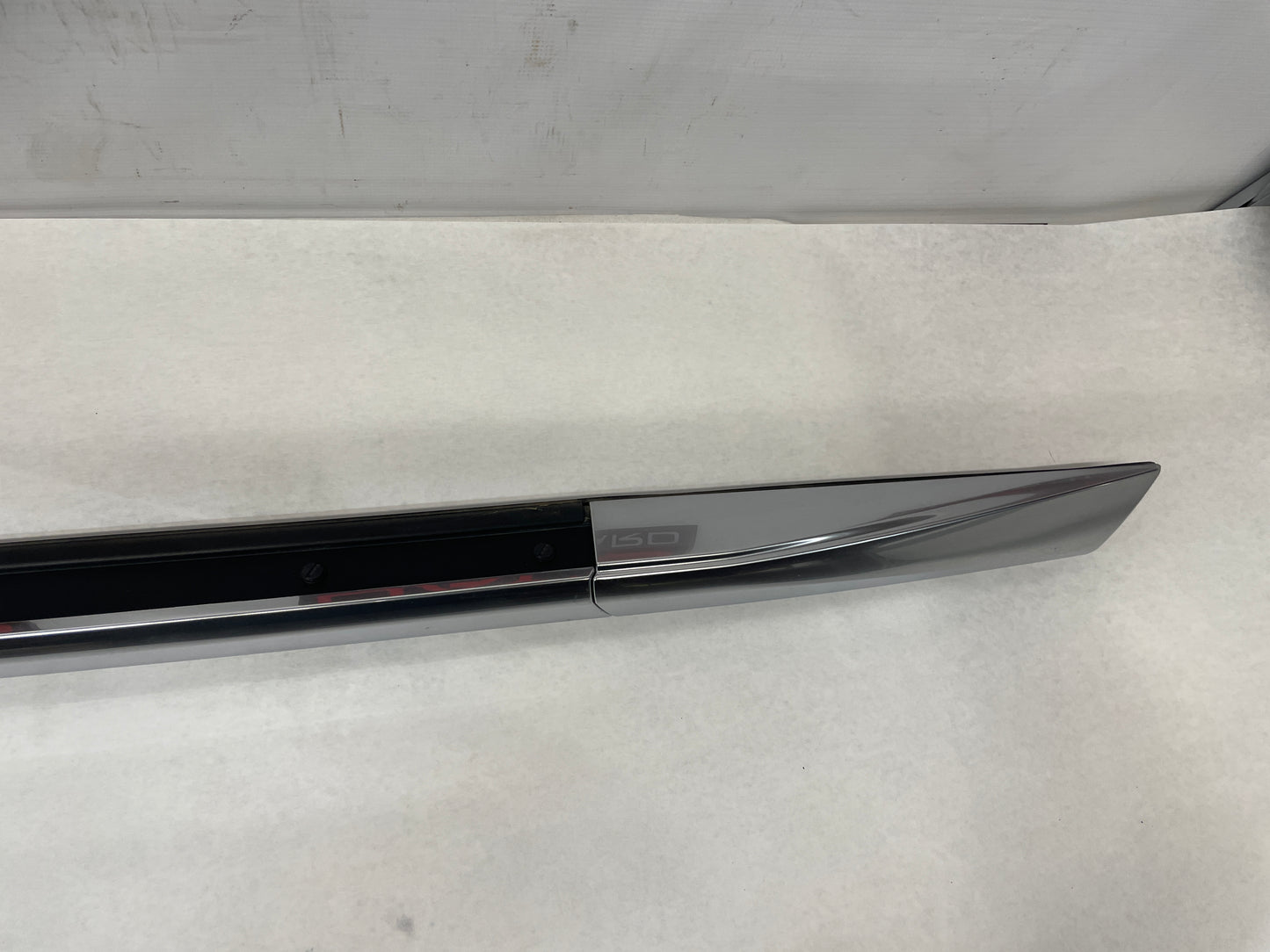 2018 Cadillac Escalade RH Chrome Roof Luggage Rack Rail Trim Molding OEM