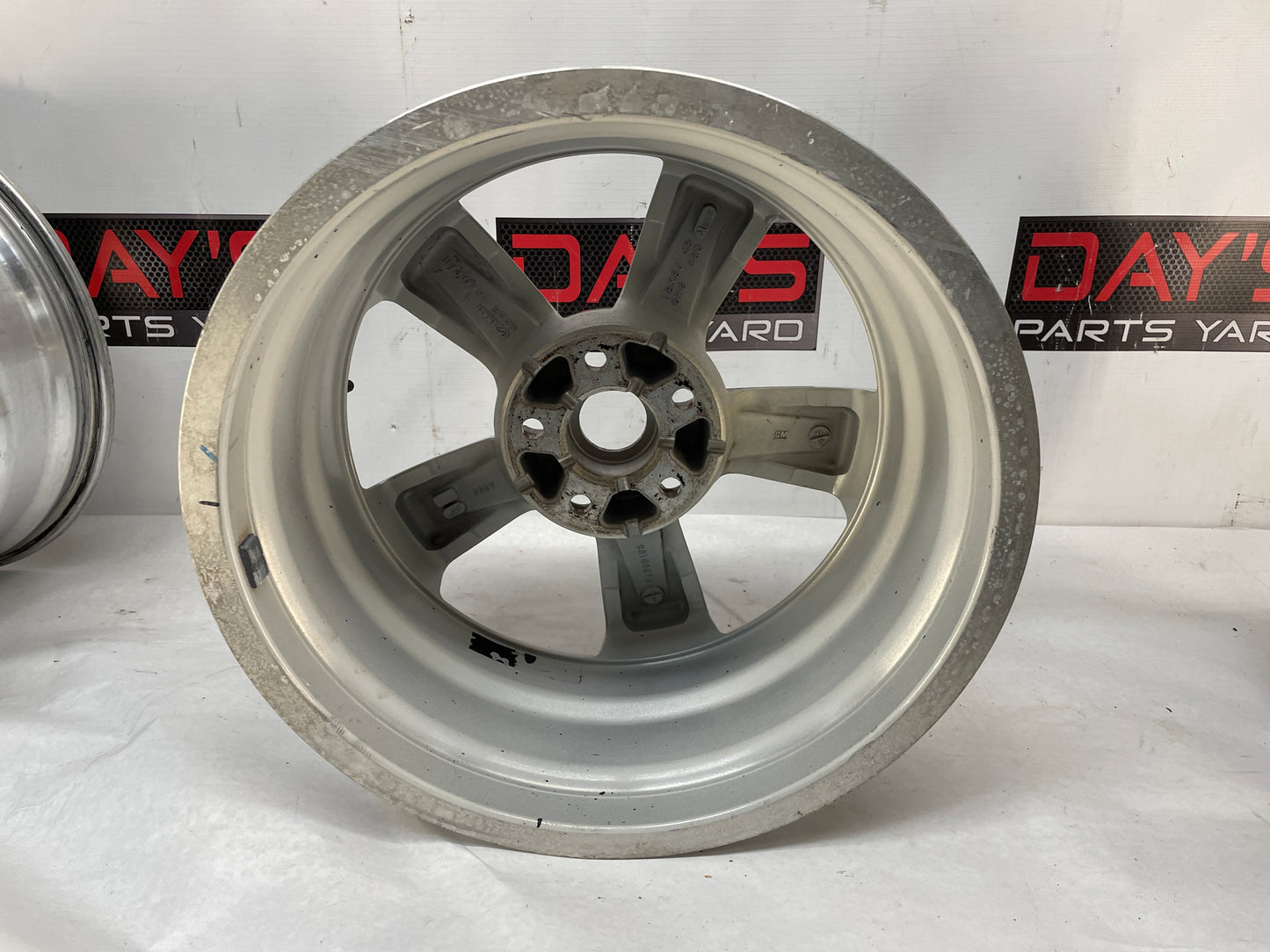 2005 Pontiac GTO Factory OEM Wheel 18X8
