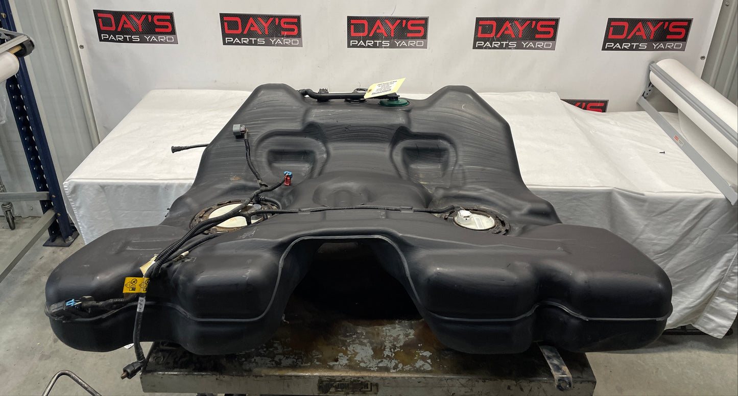 2009 Pontiac G8 Base Fuel Gas Tank w/ Pumps Sending Unit OEM - Day's Parts Yard