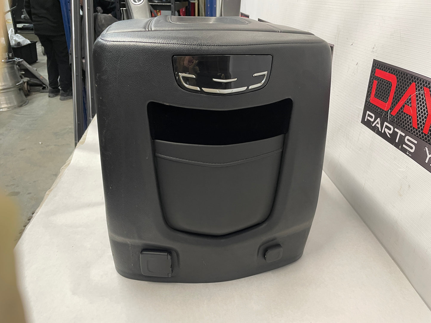 2018 Cadillac Escalade Black Center Console Armrest Assembly OEM