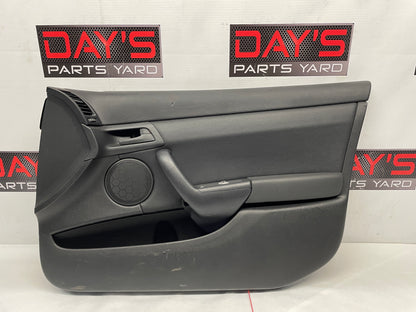 2013 Chevy Caprice PPV RH Passenger Front Interior Door Panel Trim OEM - Day's Parts Yard