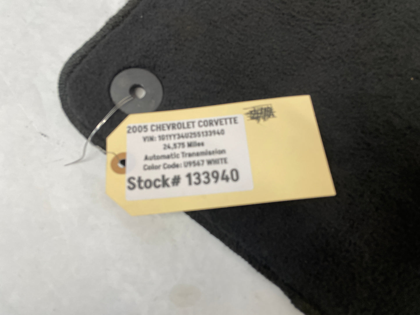 2005 Chevy C6 Corvette RH & LH Front Factory OEM Floor Mats - Day's Parts Yard