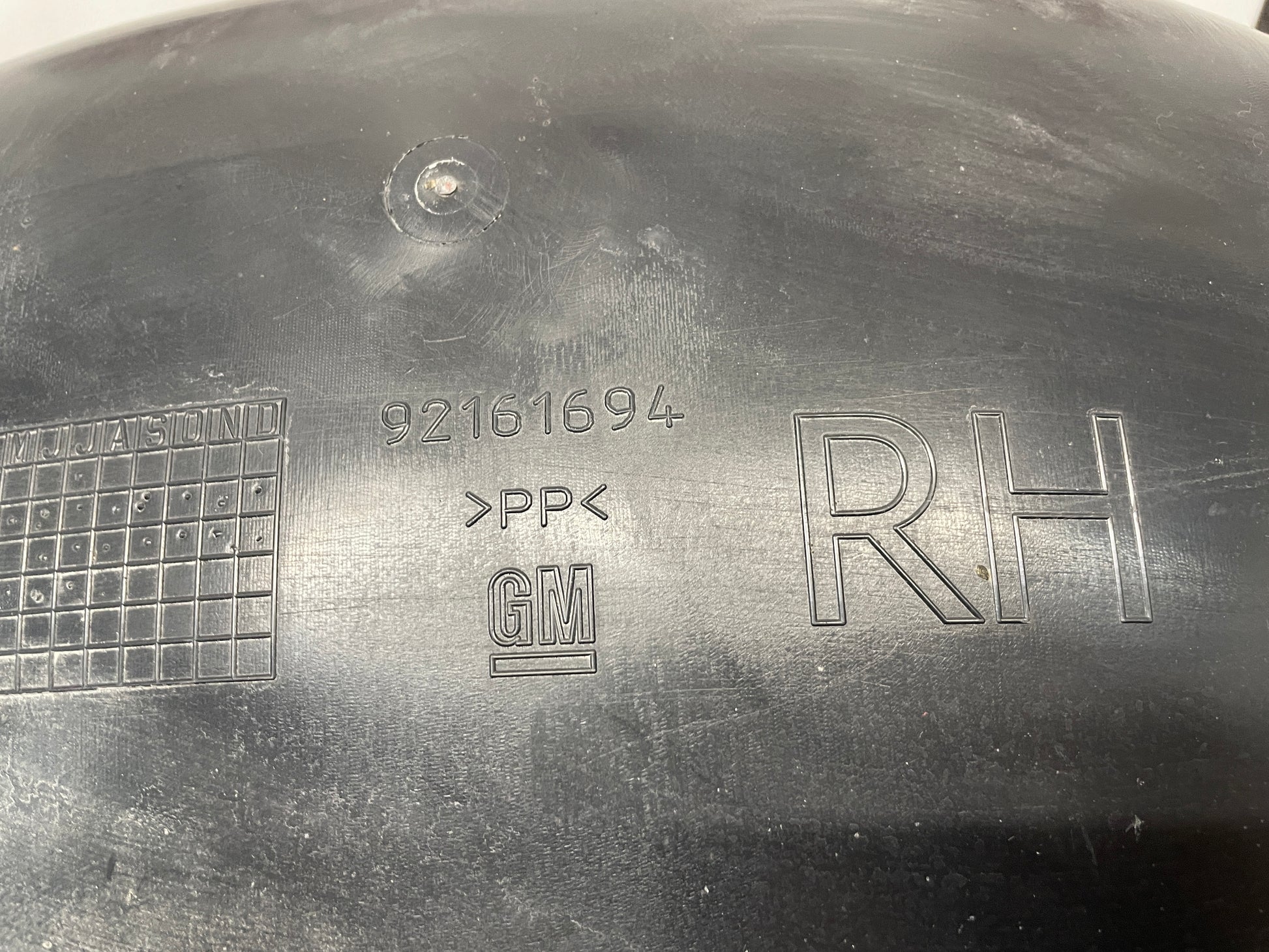 2009 Pontiac G8 GT RH Passenger Rear Fender Wheel House Well Liner OEM - Day's Parts Yard