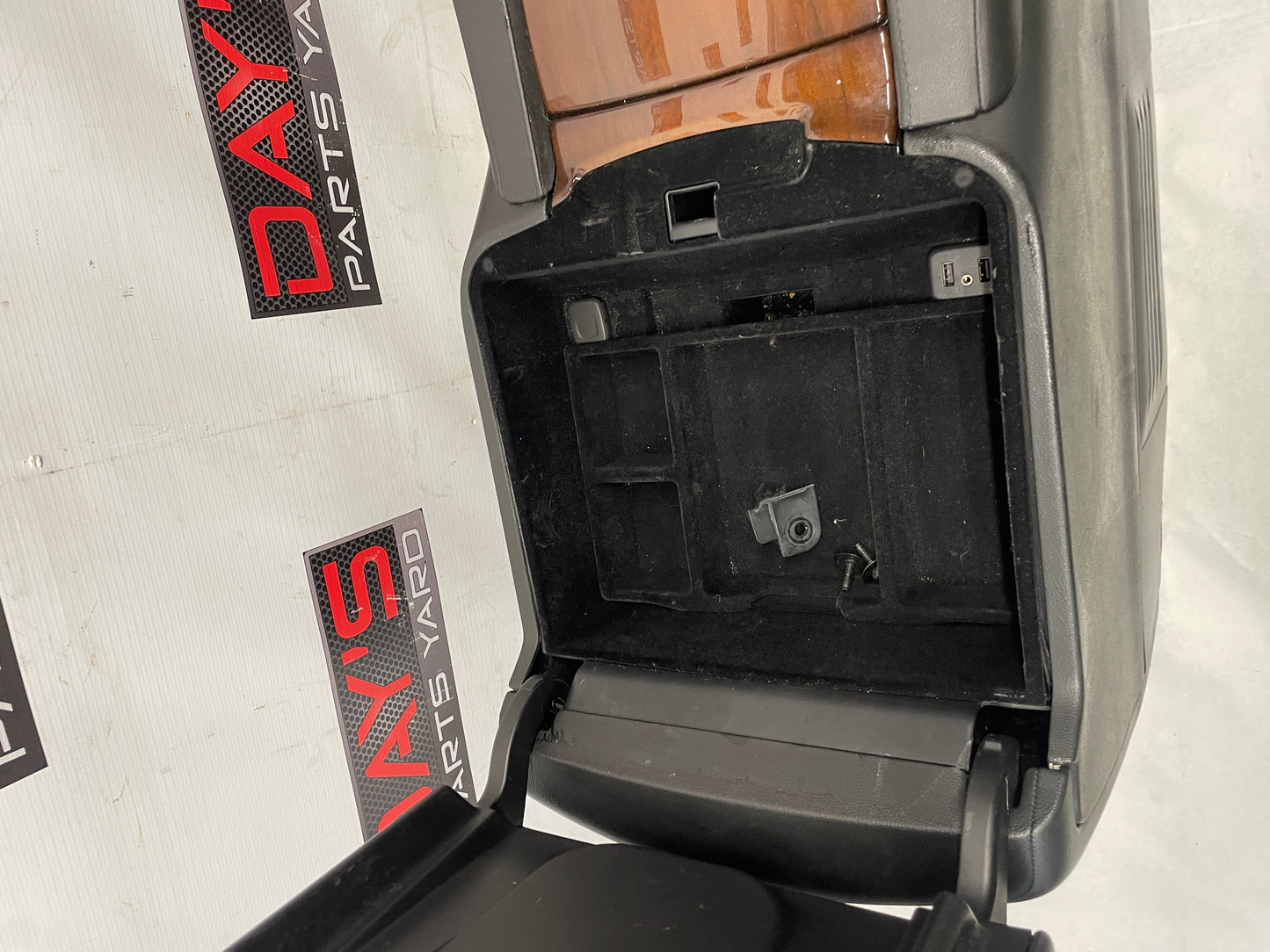 2018 Cadillac Escalade Black Center Console Armrest Assembly OEM