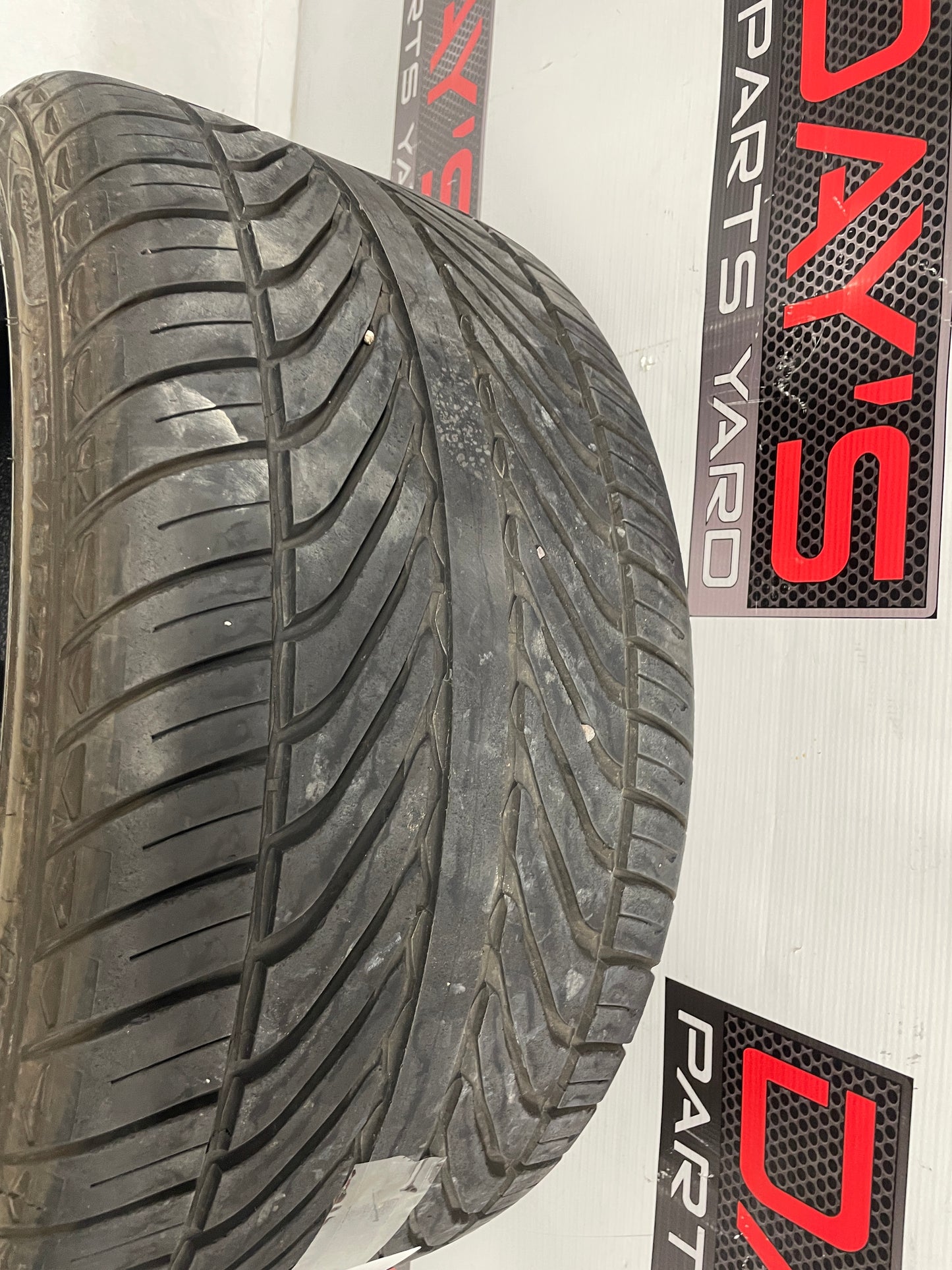 GoodYear Eagle F1 GS-2 285/35ZR19