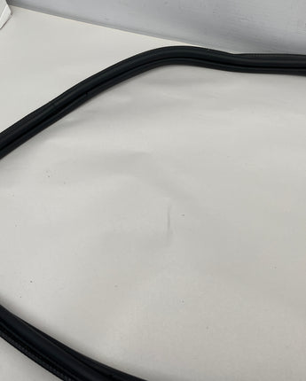 2013 Chevy Camaro SS Trunk Deck Lid Weather Strip Rubber Seal OEM