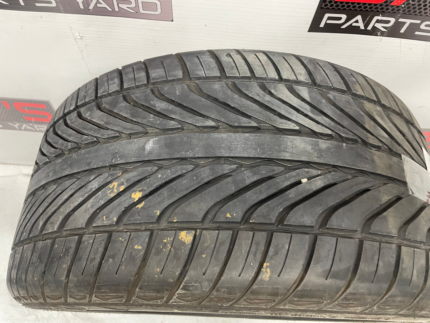 Goodyear Eagle F1 GS-2 285/35ZR19 Tire