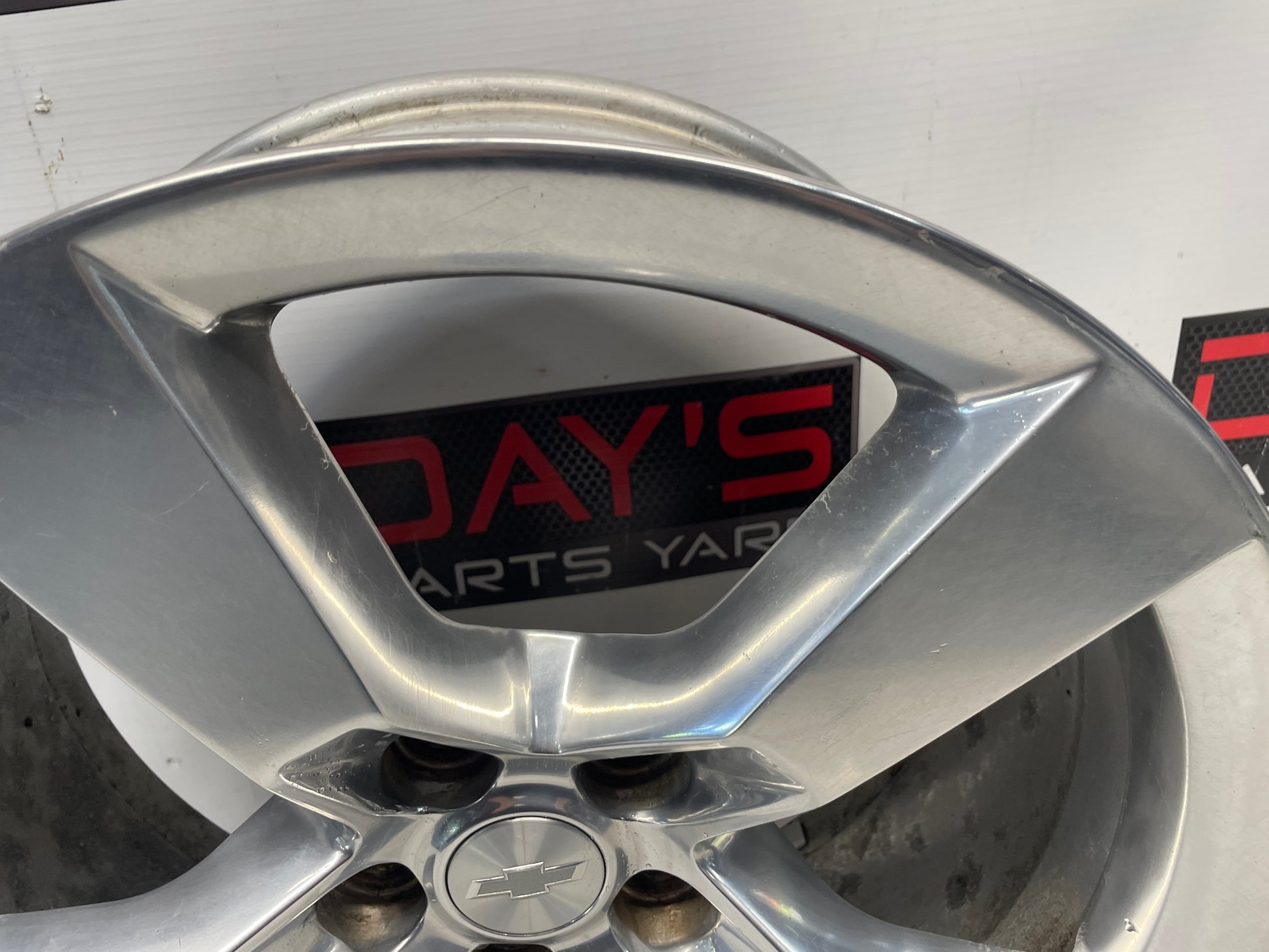 2010 Chevy Camaro SS Factory OEM Rear Wheel 20X9 - Day's Parts Yard