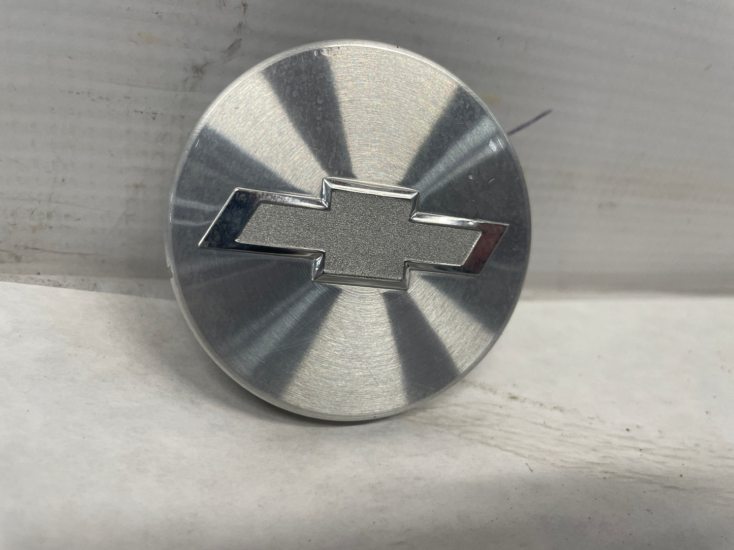 2011 Chevy Camaro 2SS Wheel Center Cap OEM - Day's Parts Yard