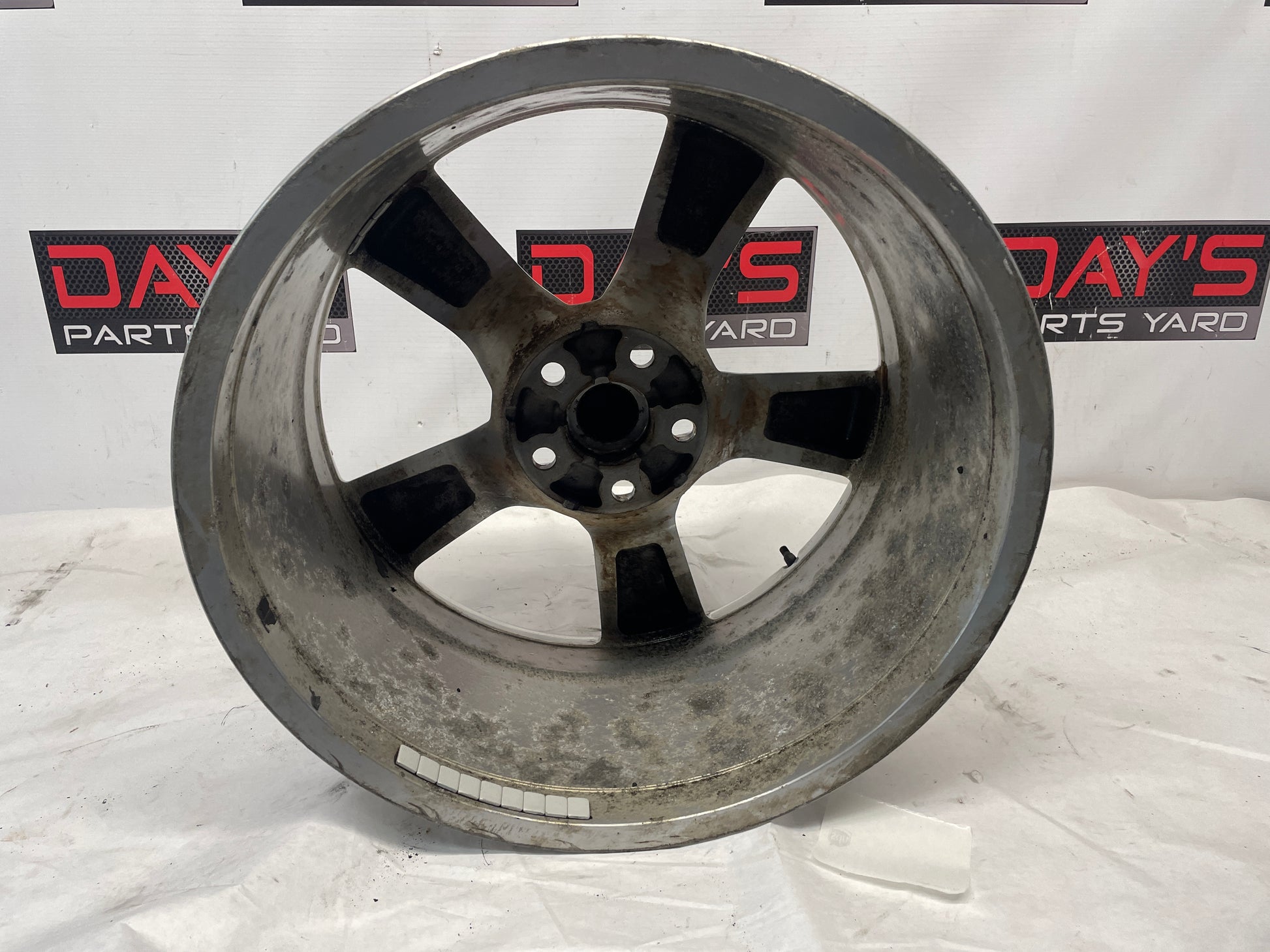 2010 Chevy Camaro SS Factory OEM Rear Wheel 20X9 - Day's Parts Yard