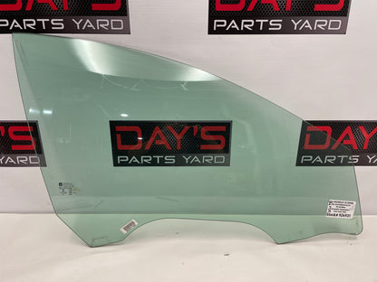 2014 Chevy SS Sedan Front RH Passenger Door Window Glass OEM - Day's Parts Yard