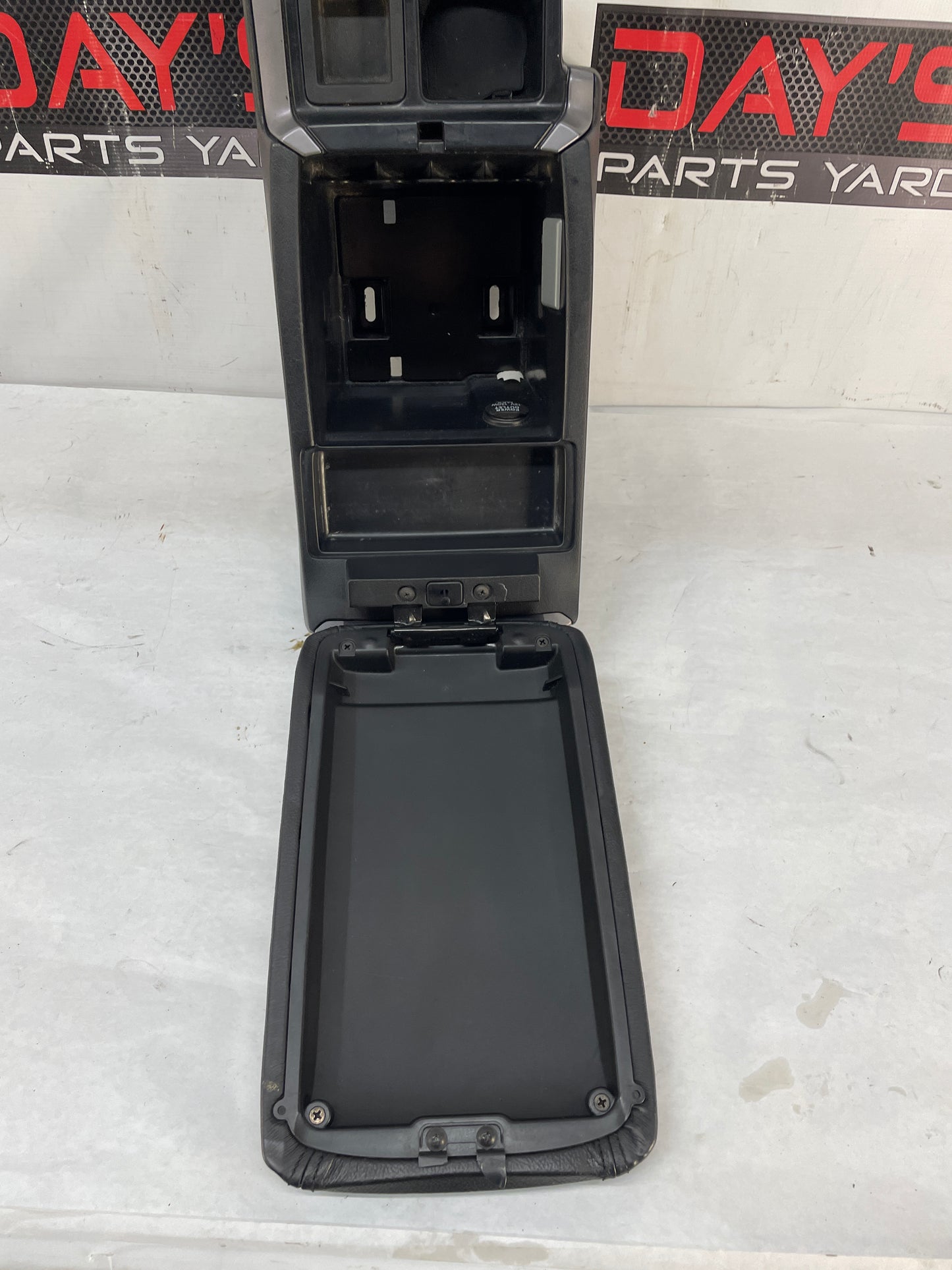 2005 Pontiac GTO Center Console Armrest Window Switch Shifter Bezel OEM - Day's Parts Yard