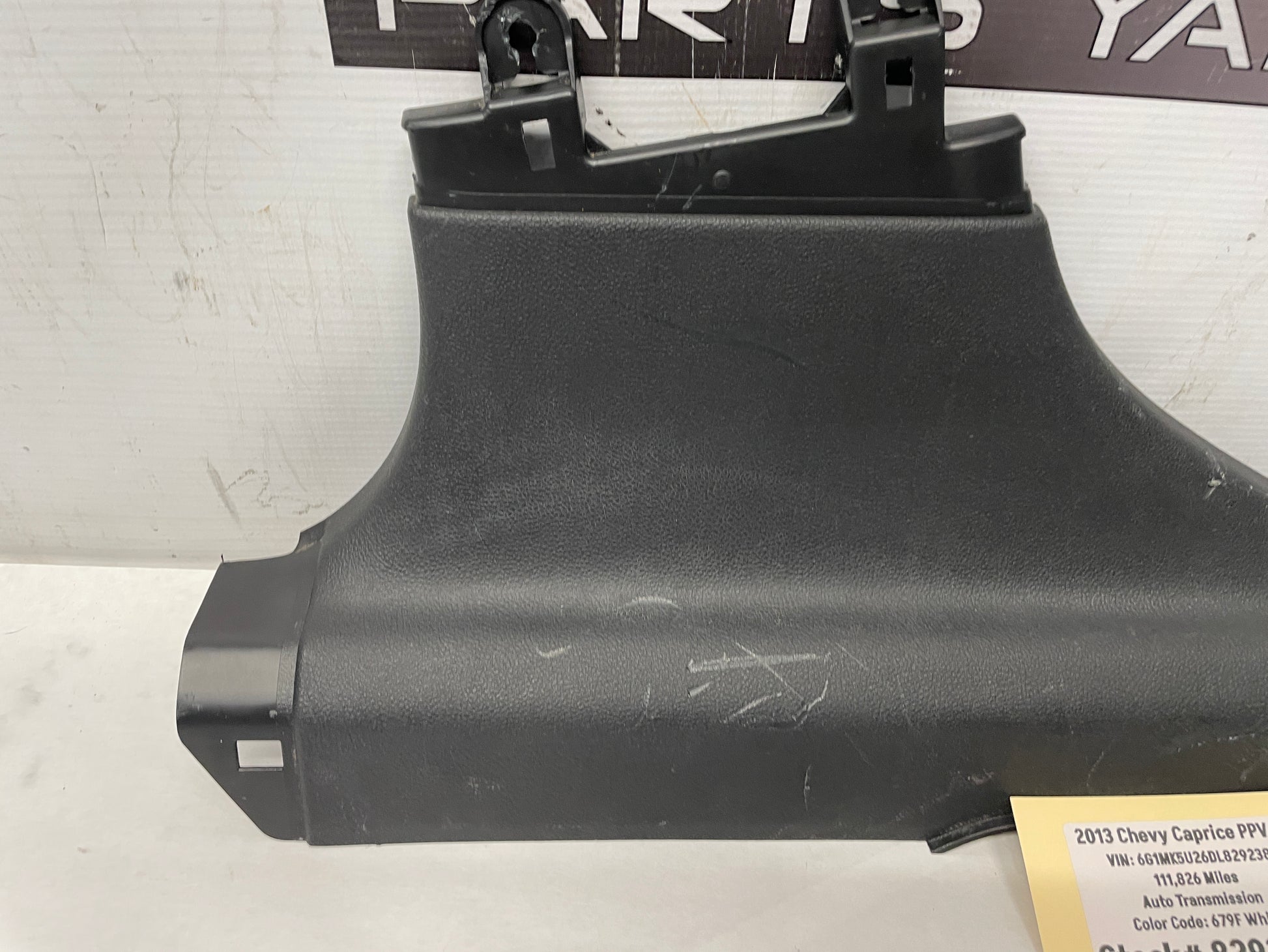 2013 Chevy Caprice PPV LH Driver Lower B Center Trim Carpet Retainer OEM - Day's Parts Yard