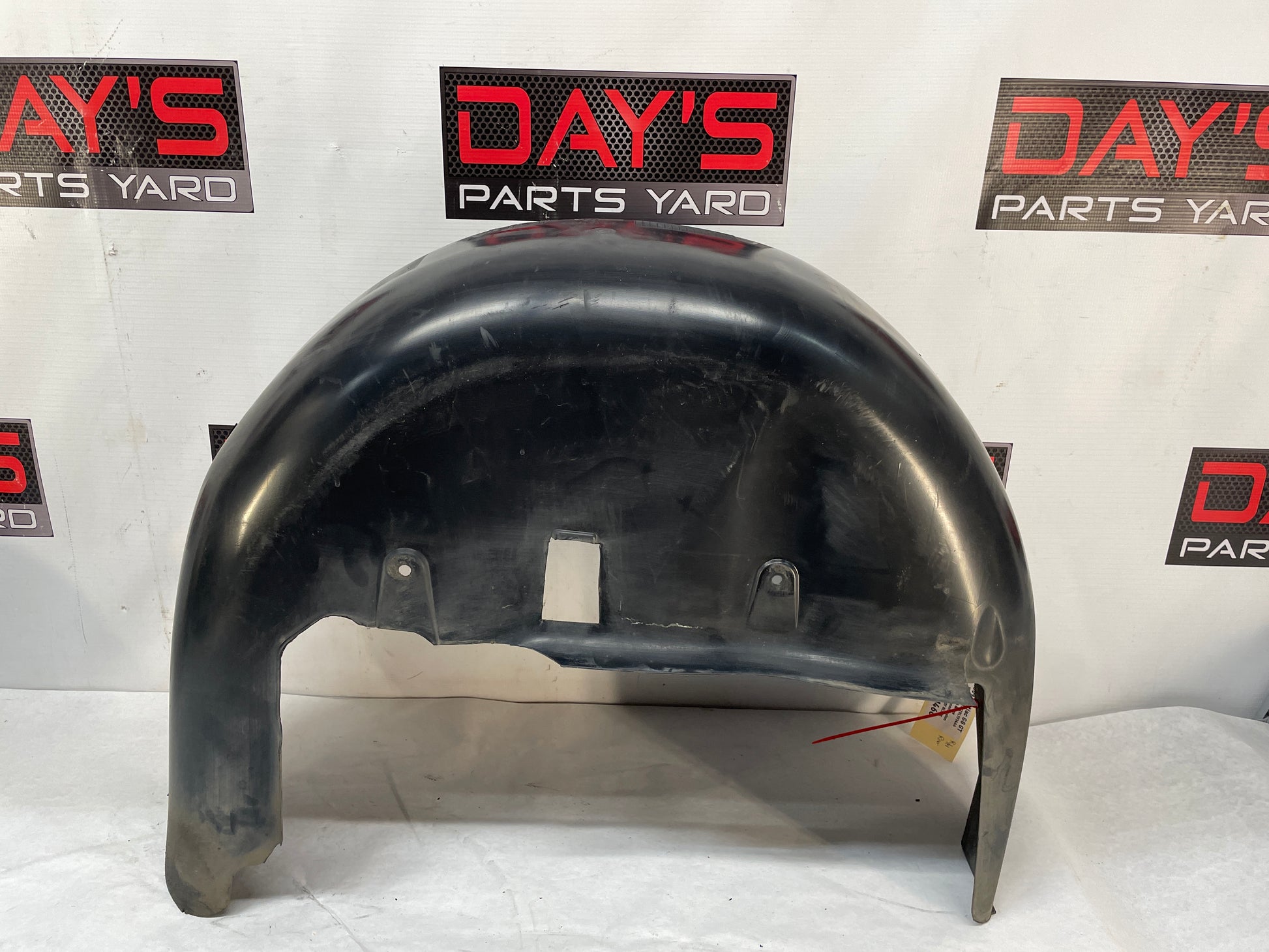 2009 Pontiac G8 GT RH Passenger Rear Fender Wheelhouse Well Liner OEM - Day's Parts Yard