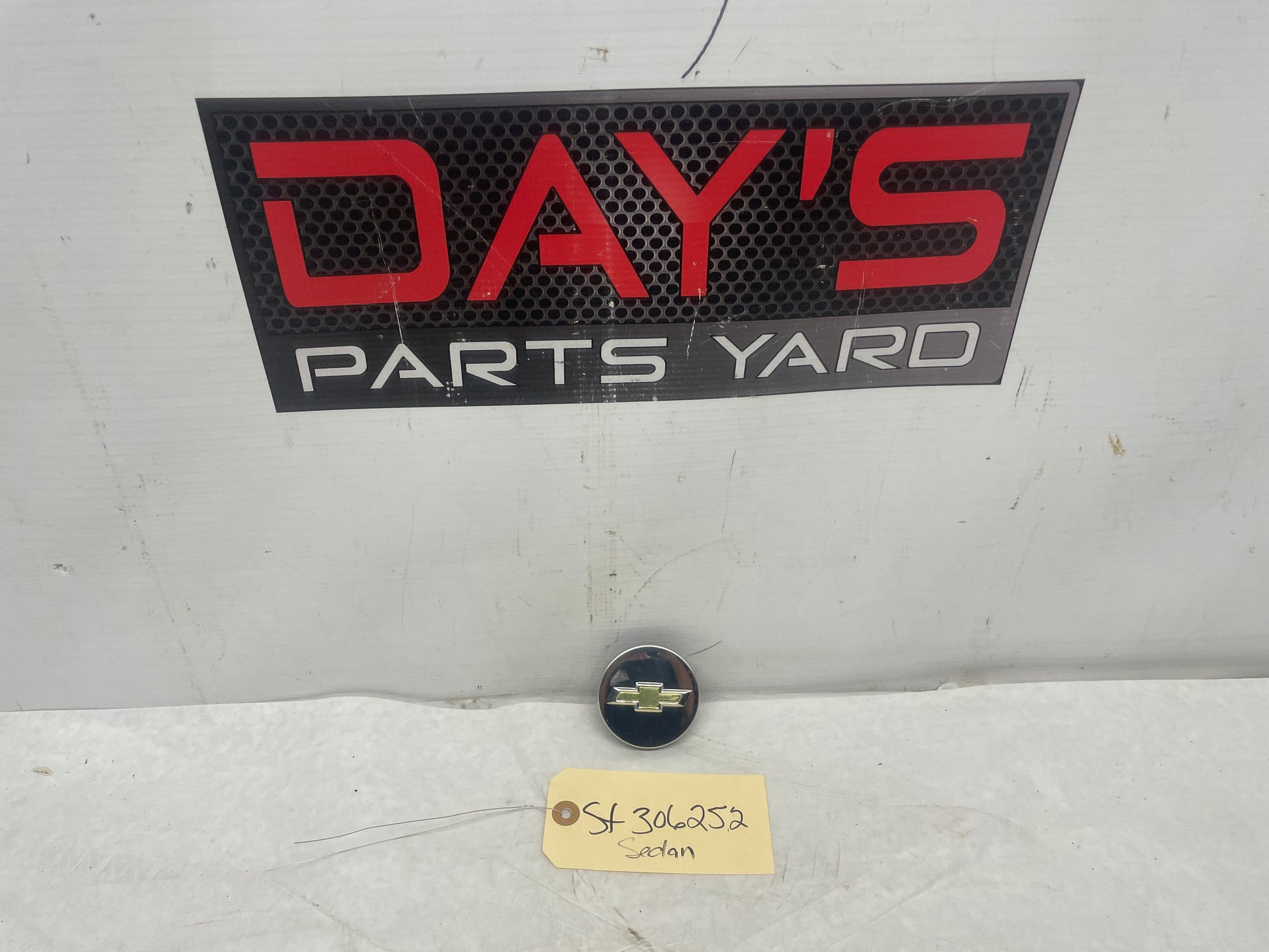 2017 Chevy SS Sedan Wheel Center Cap OEM - Day's Parts Yard