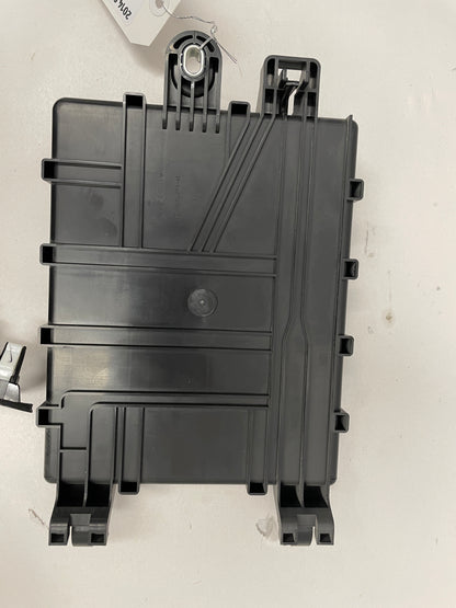 2014 Chevy SS Sedan Rear Fuse Box Relay OEM - Day's Parts Yard