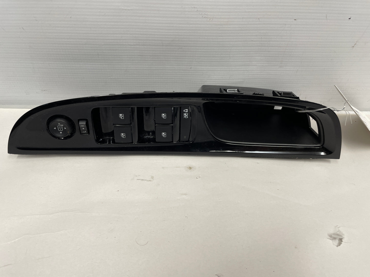 2014 Chevy SS Sedan Driver LH Window Control Switch OEM - Day's Parts Yard