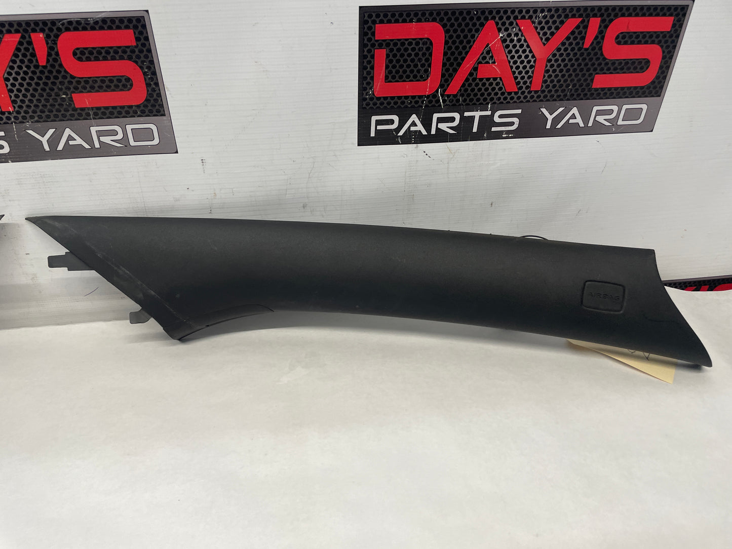 2009 Pontiac G8 GT RH & LH Interior A Pillar Trim Panel Garnish Moldings OEM