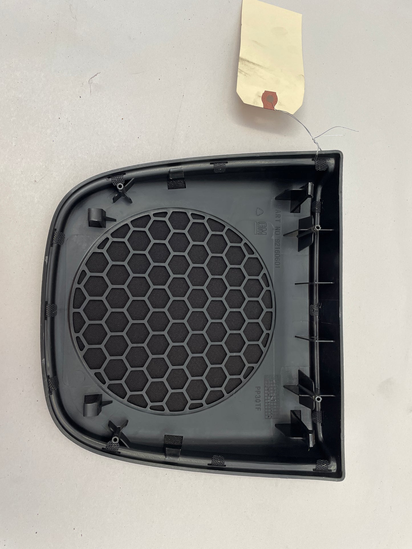 2009 Pontiac G8 GT Rear Package Tray Parcel Self Speaker Grille OEM - Day's Parts Yard