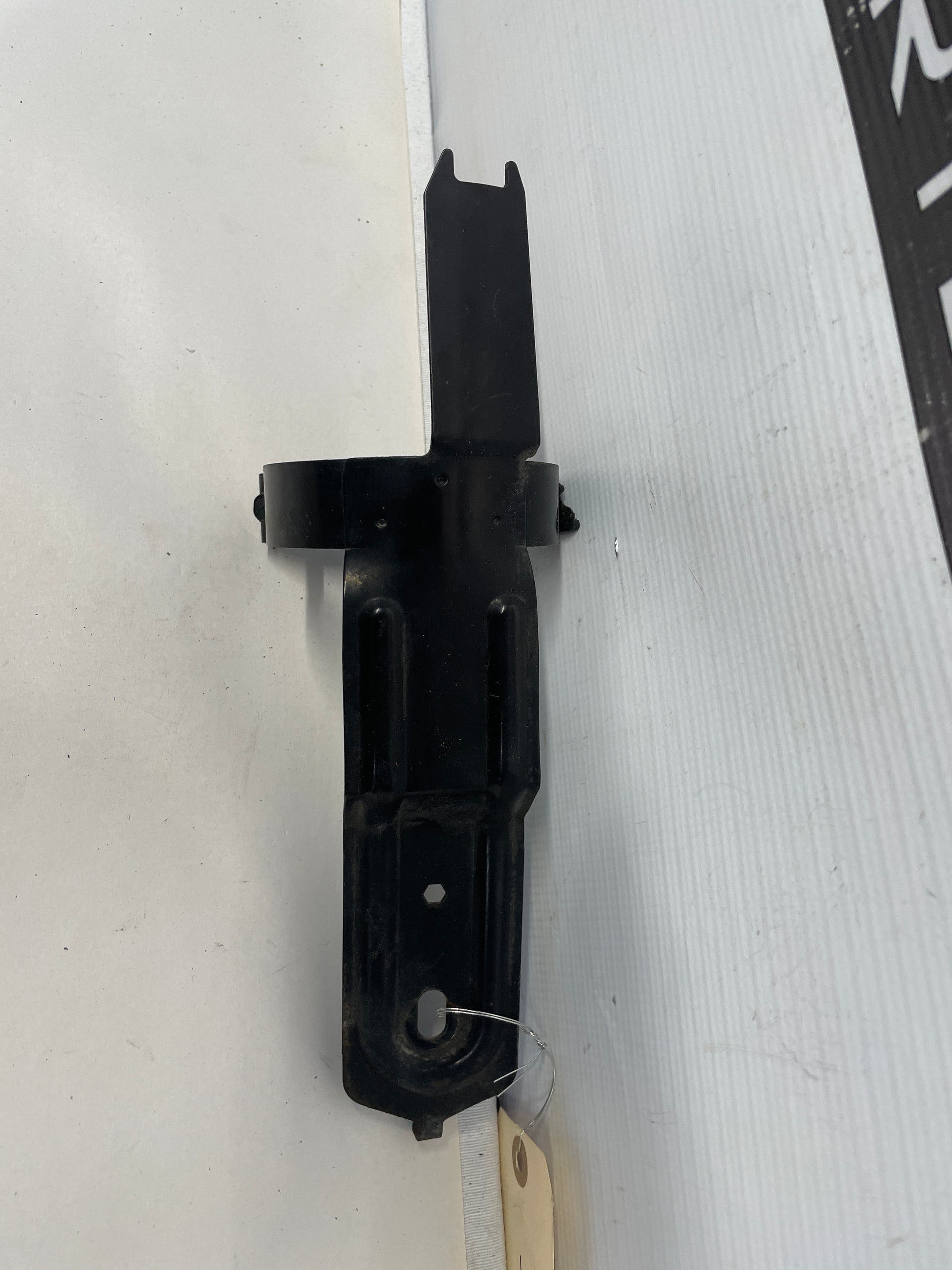 1998 Pontiac Firebird Formula Trans Am Heater Hose Bracket OEM - Day's Parts Yard
