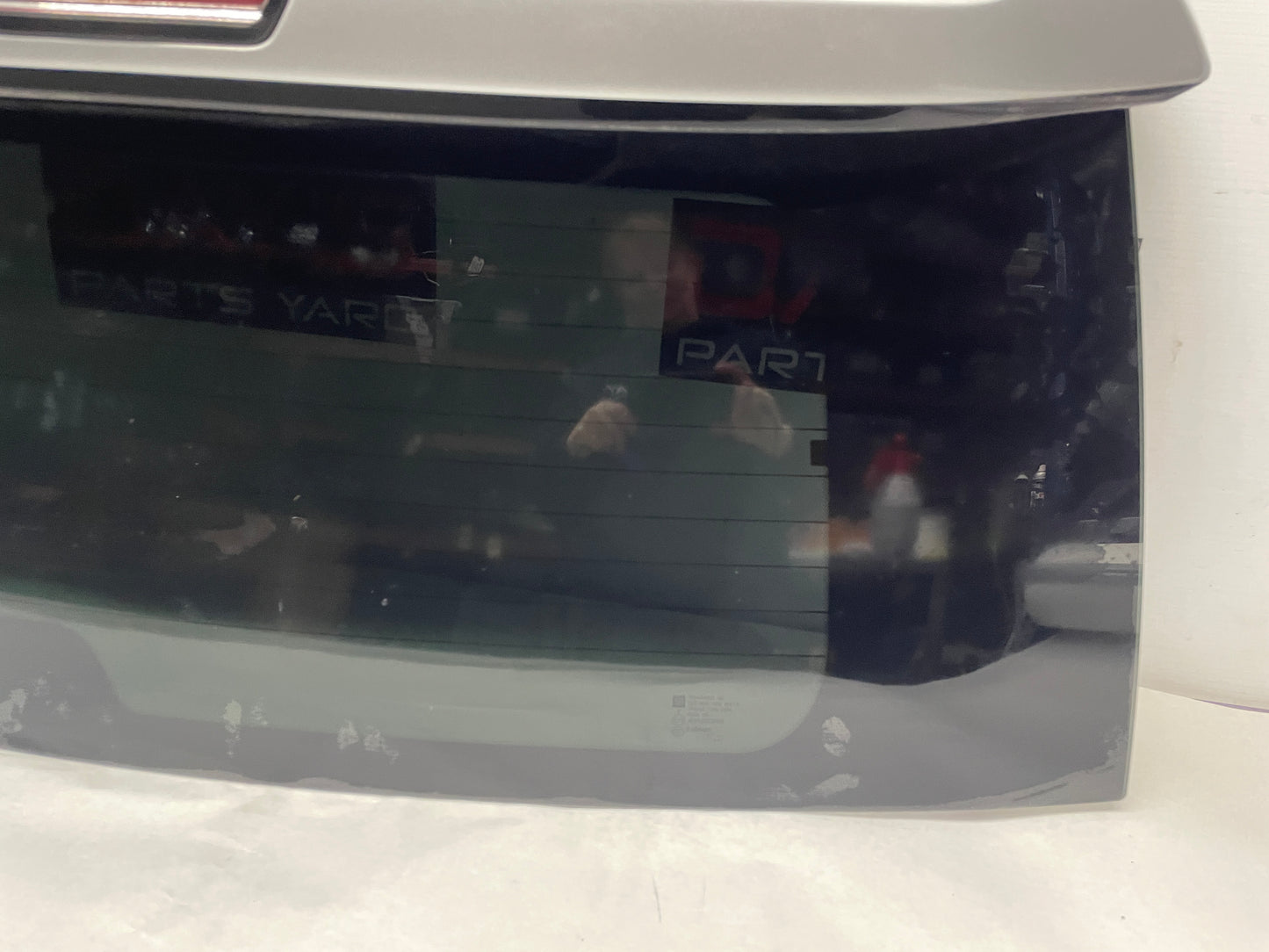 2018 Cadillac Escalade Rear Trunk Hatch Glass Window Hatchback OEM