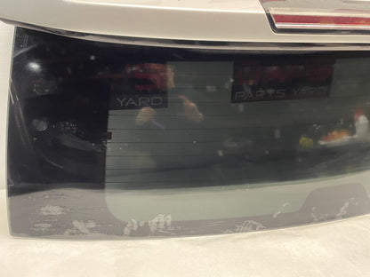 2018 Cadillac Escalade Rear Trunk Hatch Glass Window Hatchback OEM