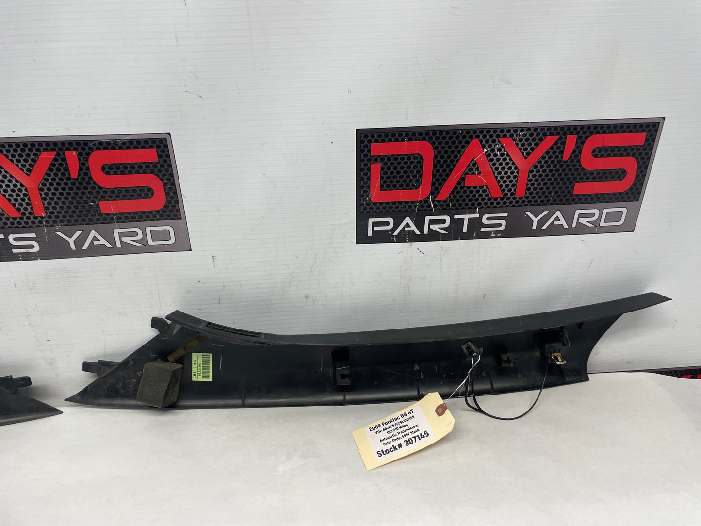 2009 Pontiac G8 GT RH & LH Interior A Pillar Trim Panel Garnish Moldings OEM