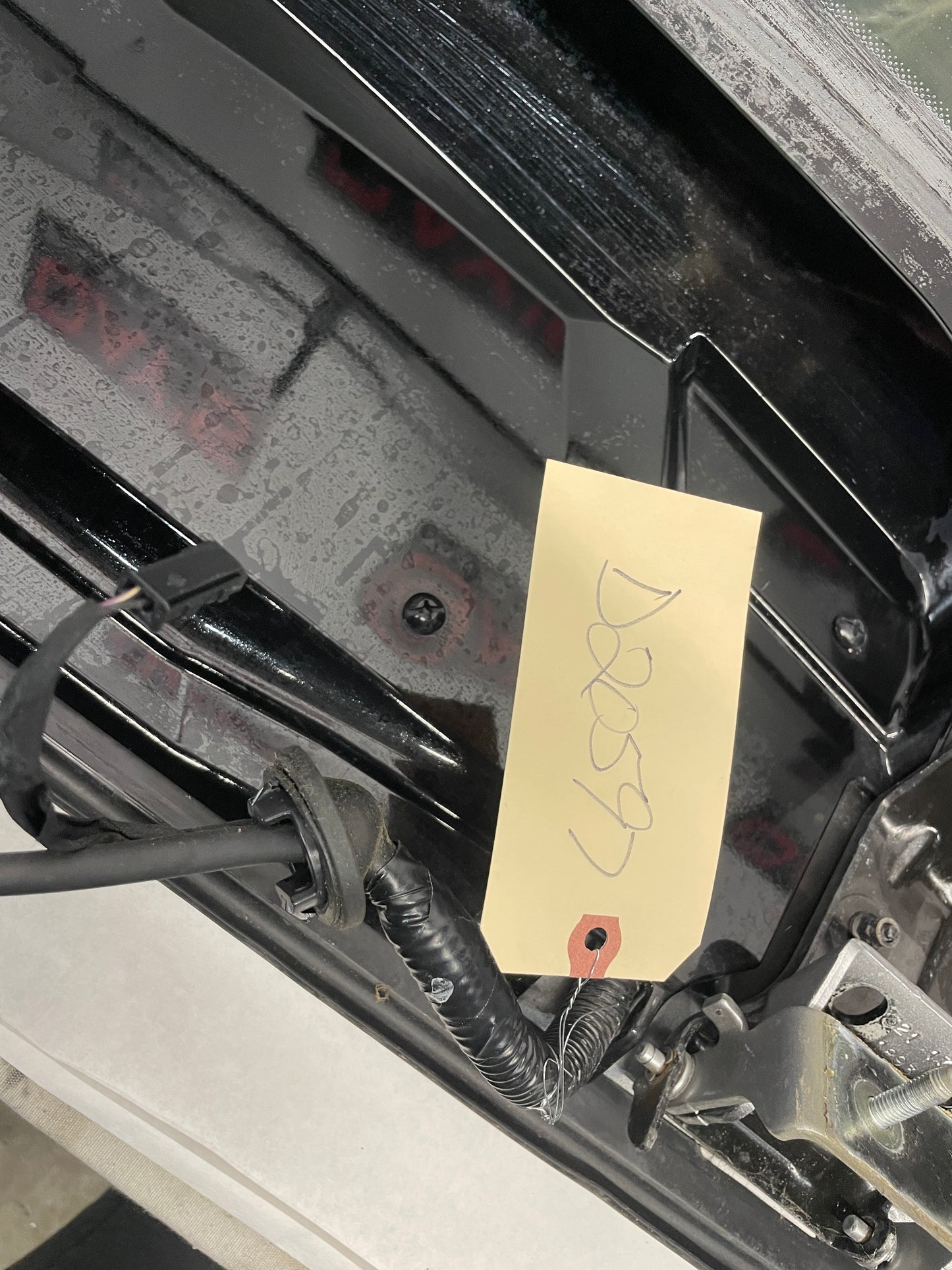 2018 Cadillac Escalade Rear Trunk Hatch Glass Window Hatchback OEM