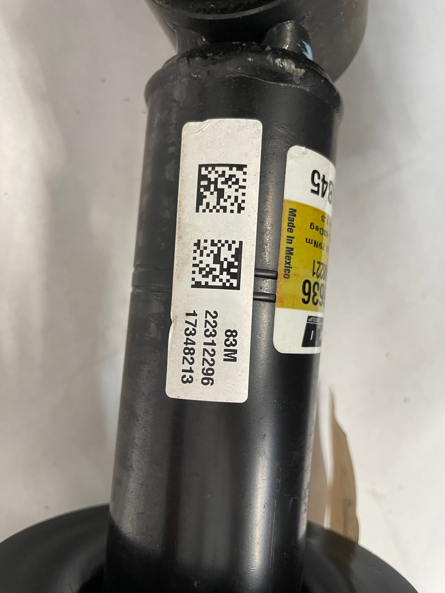 2018 Cadillac Escalade RH & LH Front Air Ride Strut Shock Spring Absorber OEM