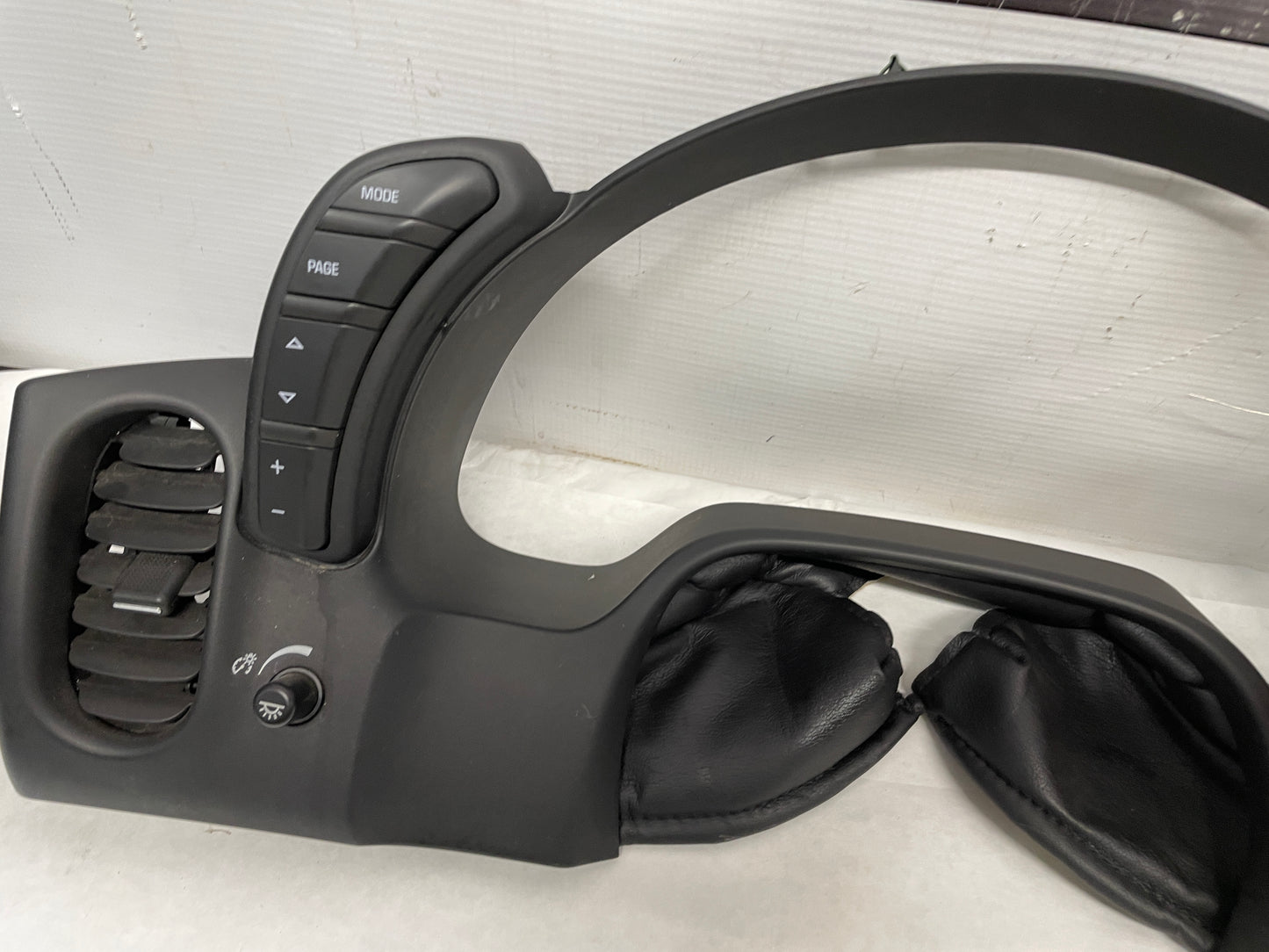 2011 Chevy C6 Corvette Dash Gauge Cluster Speedometer Bezel Panel w/ Switches OEM