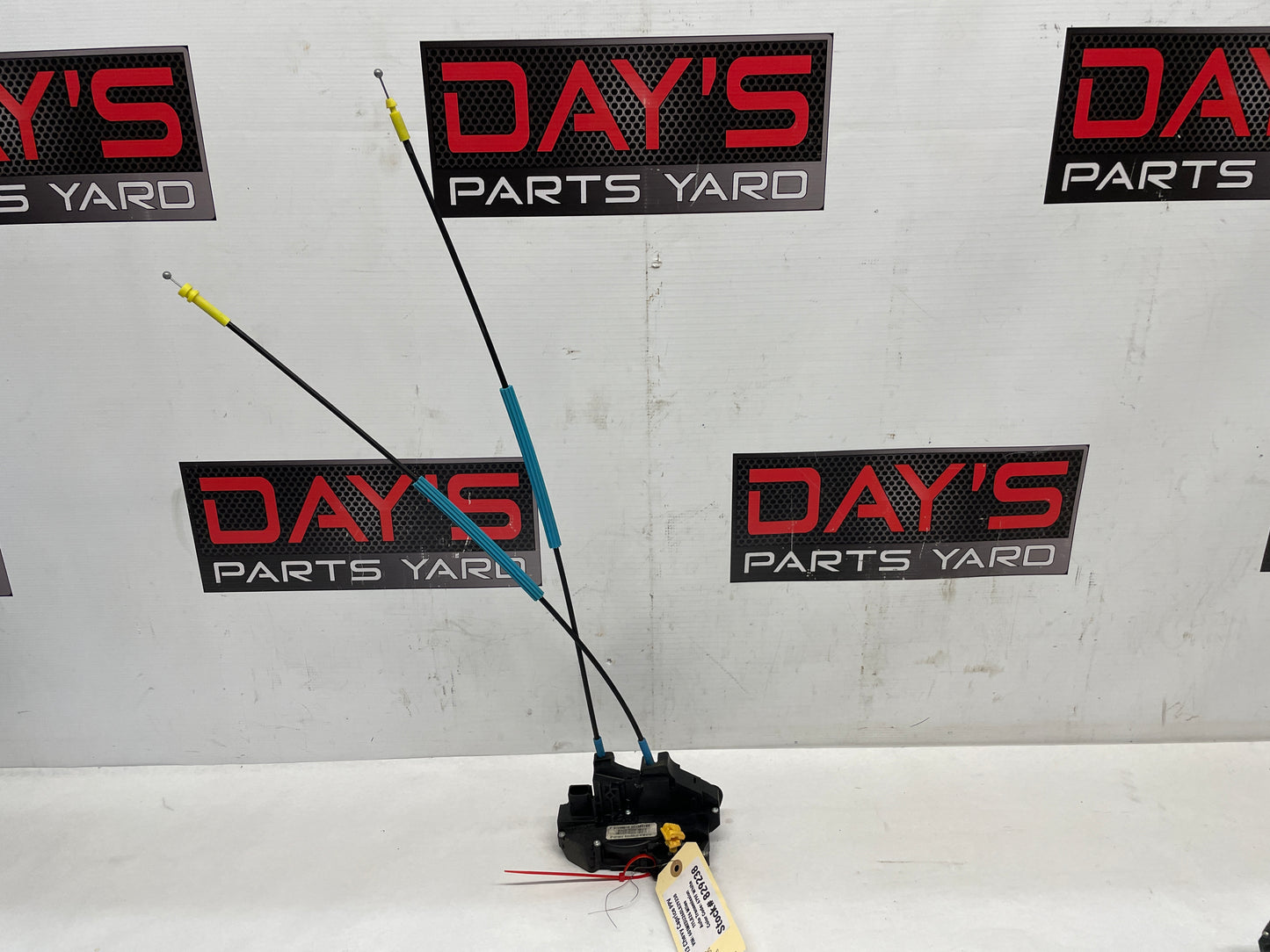 2013 Chevy Caprice PPV RH Passenger Rear Door Lock Actuator OEM - Day's Parts Yard