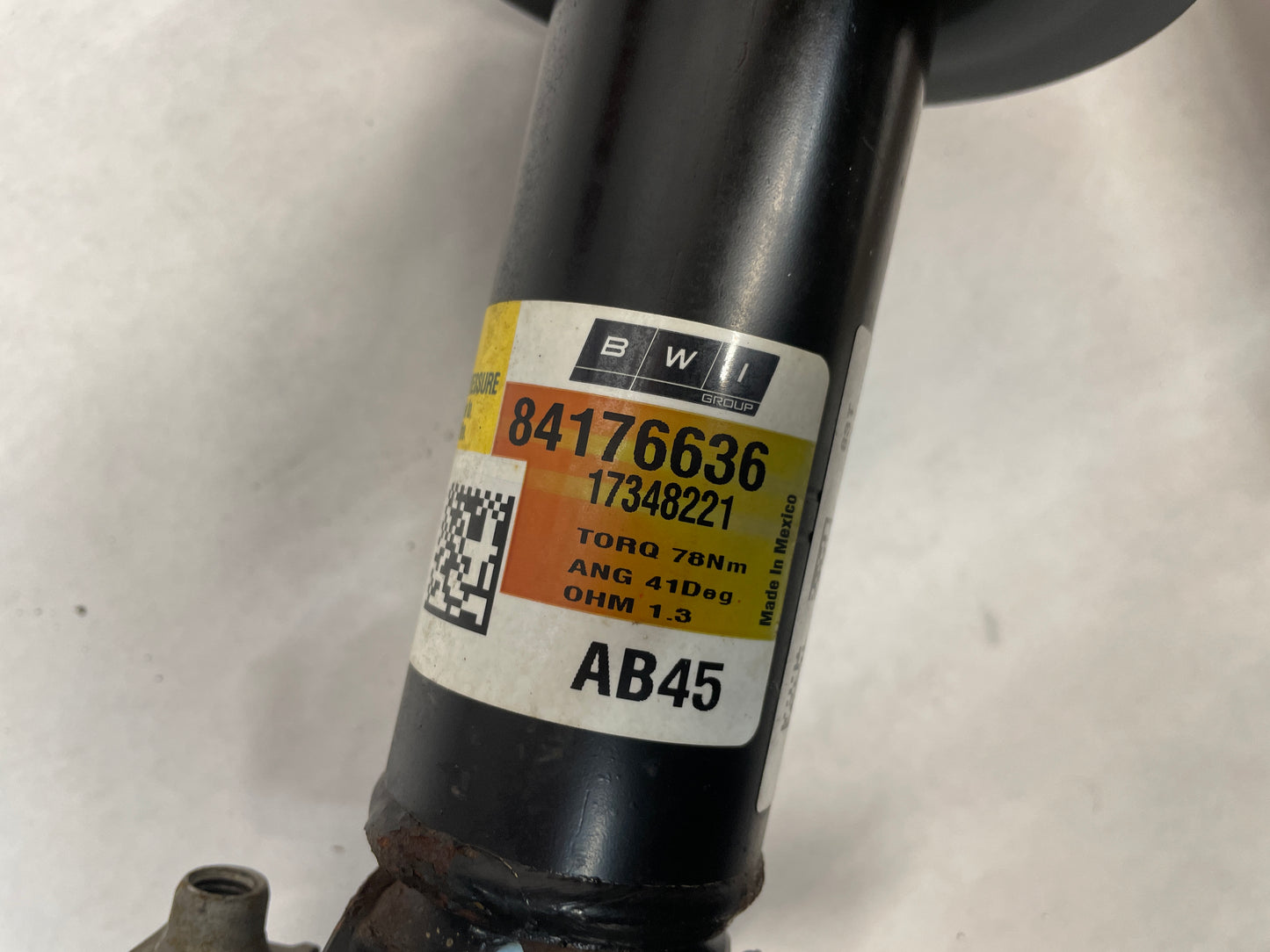 2018 Cadillac Escalade RH & LH Front Air Ride Strut Shock Spring Absorber OEM
