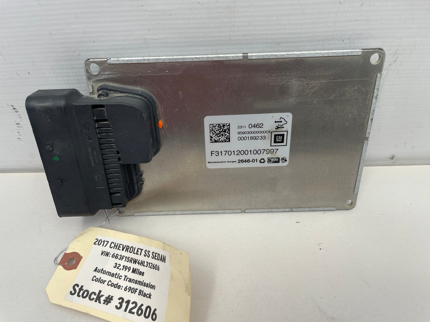 2017 Chevy SS Sedan Electronic Suspension Control Module OEM - Day's Parts Yard