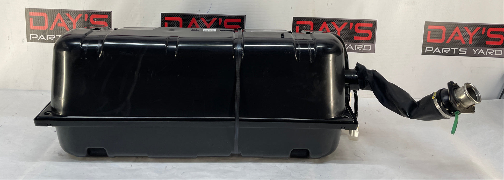 2005 Pontiac GTO Fuel Gas Tank OEM - Day's Parts Yard