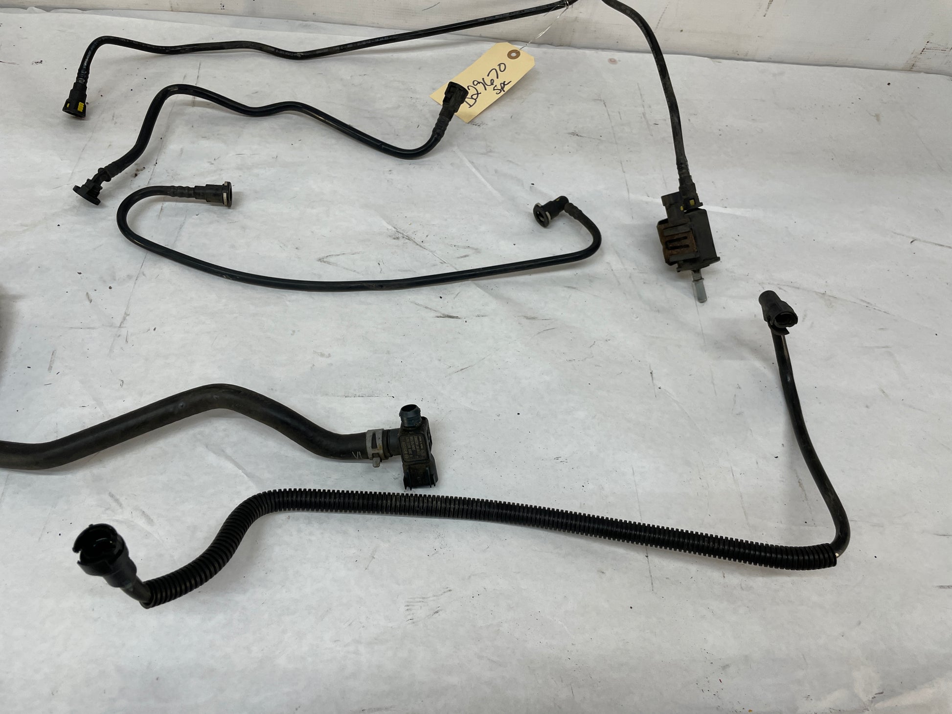 2013 Chevy Caprice PPV Intake EVAP Purge Solenoid Vacuum Hoses Lines Tubes OEM - Day's Parts Yard