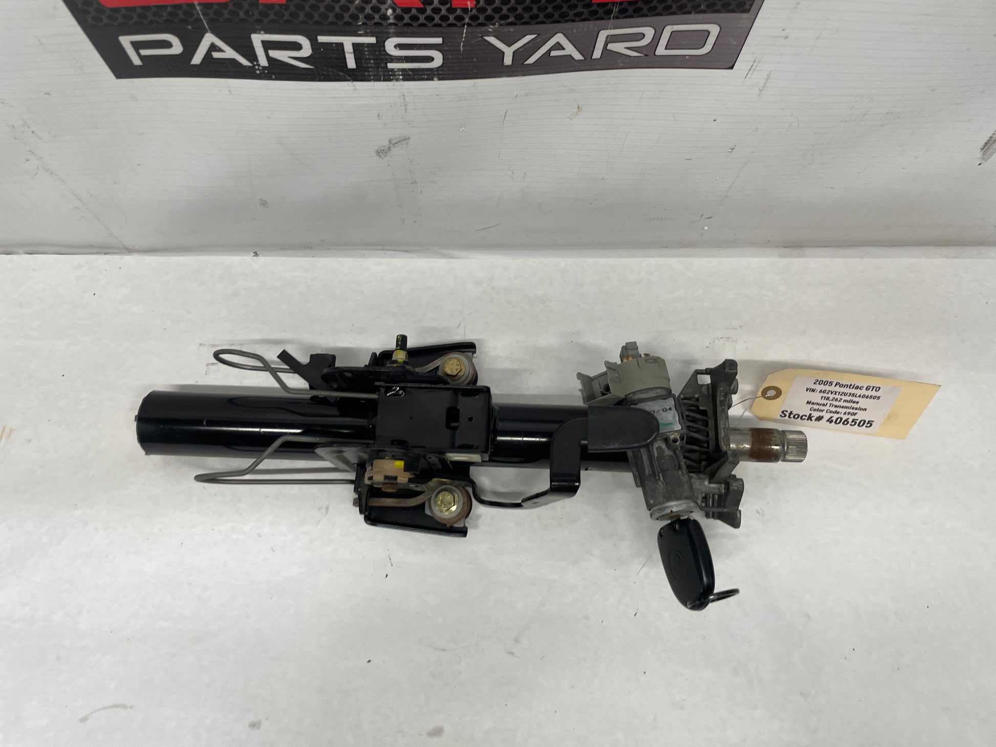 2005 Pontiac GTO Steering Column w/ Key OEM - Day's Parts Yard