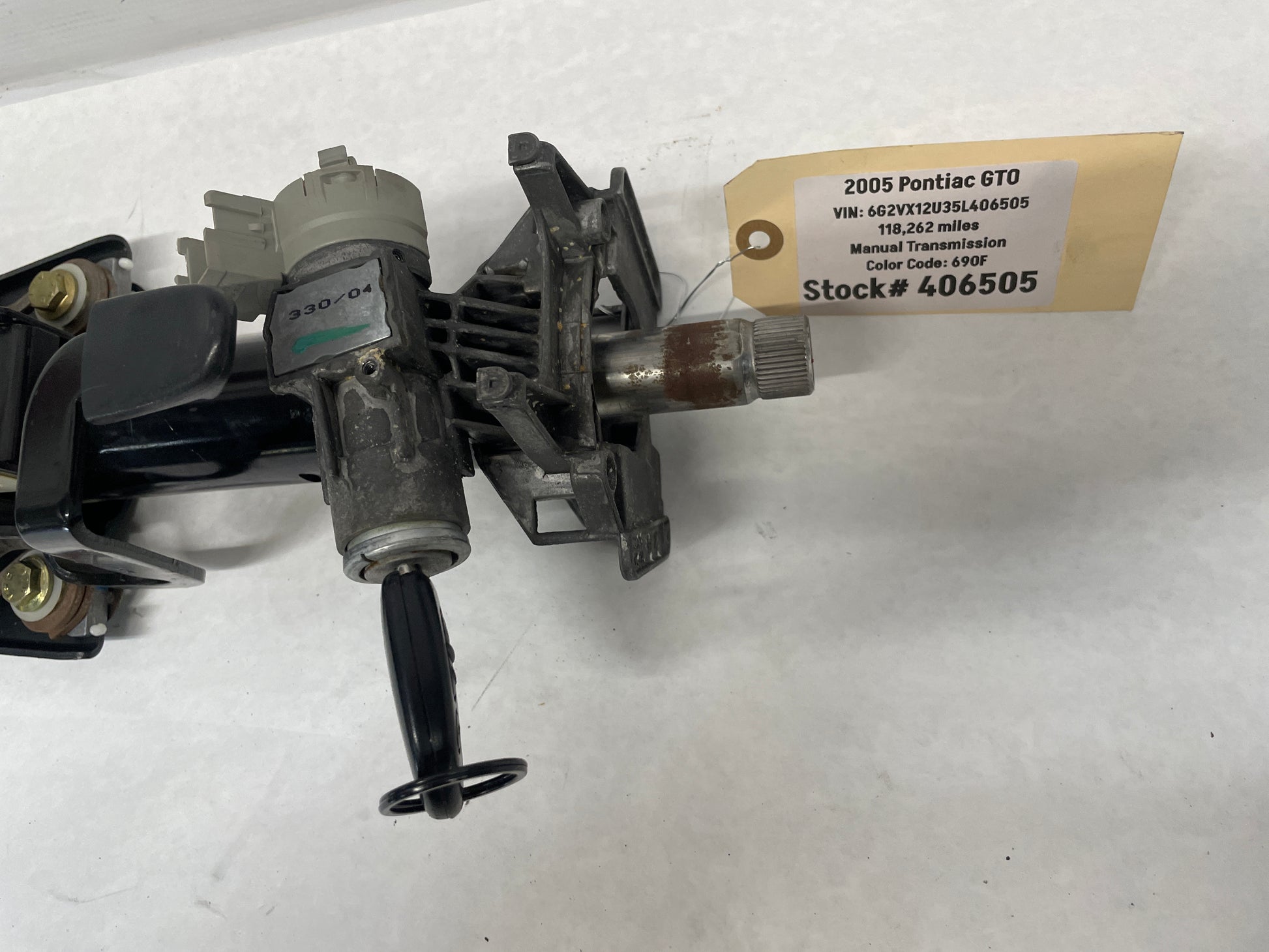 2005 Pontiac GTO Steering Column w/ Key OEM - Day's Parts Yard