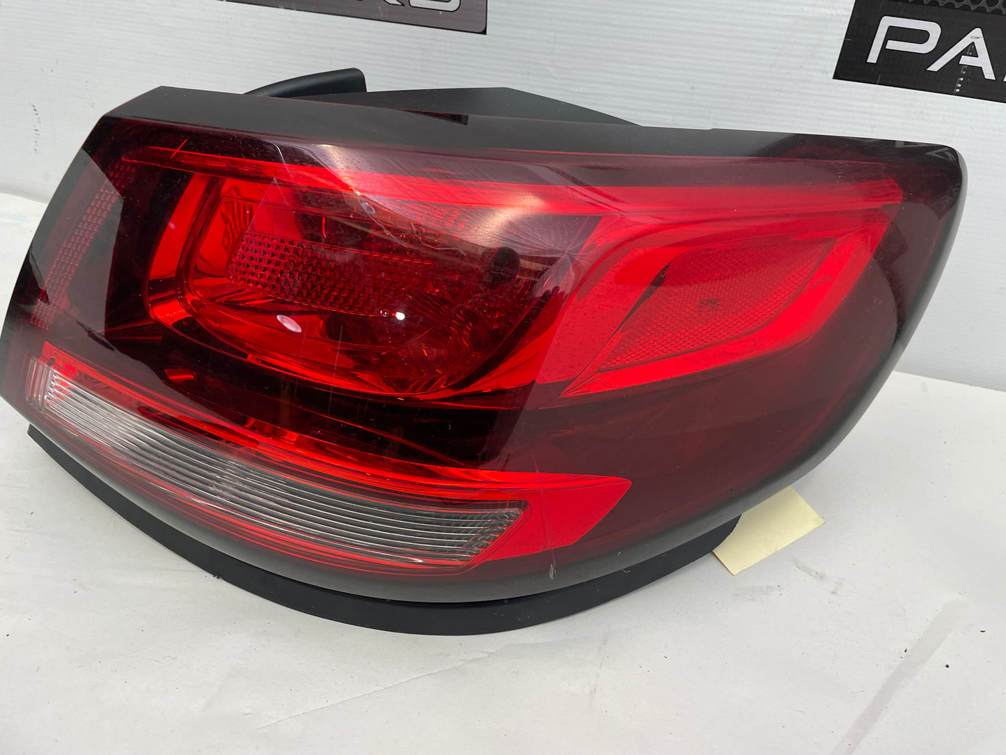 2014 Chevy SS Sedan Tail Light Taillight Lamp RH & LH OEM