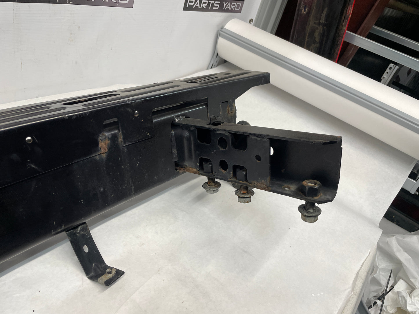2018 Cadillac Escalade Rear Bumper Reinforcement Impact Bar Hitch Receiver OEM