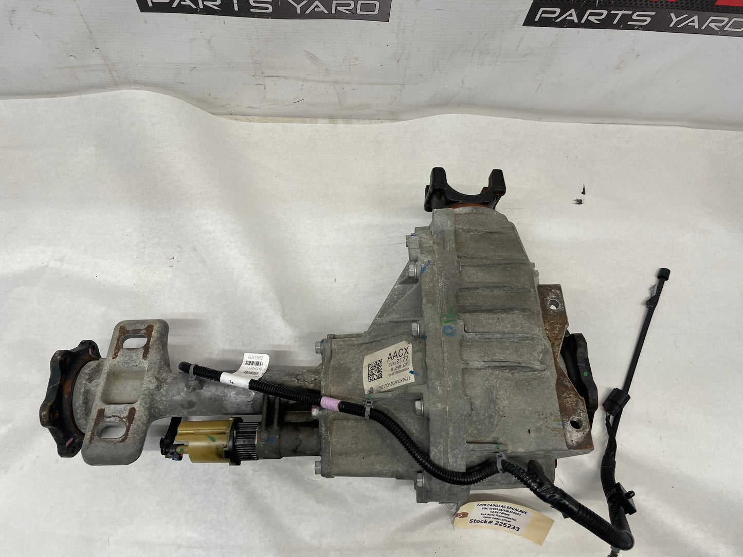 2018 Cadillac Escalade Front Differential Axle Carrier Assembly OEM 42k 3.23 GU5